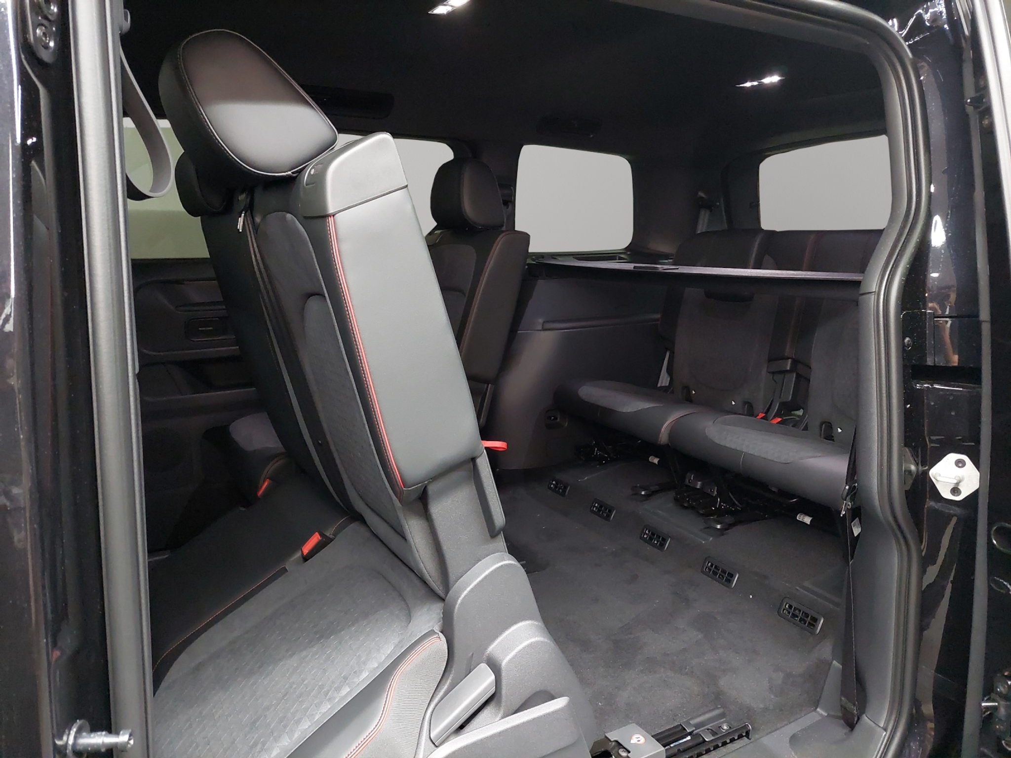 listing desktop thumbnail image 8