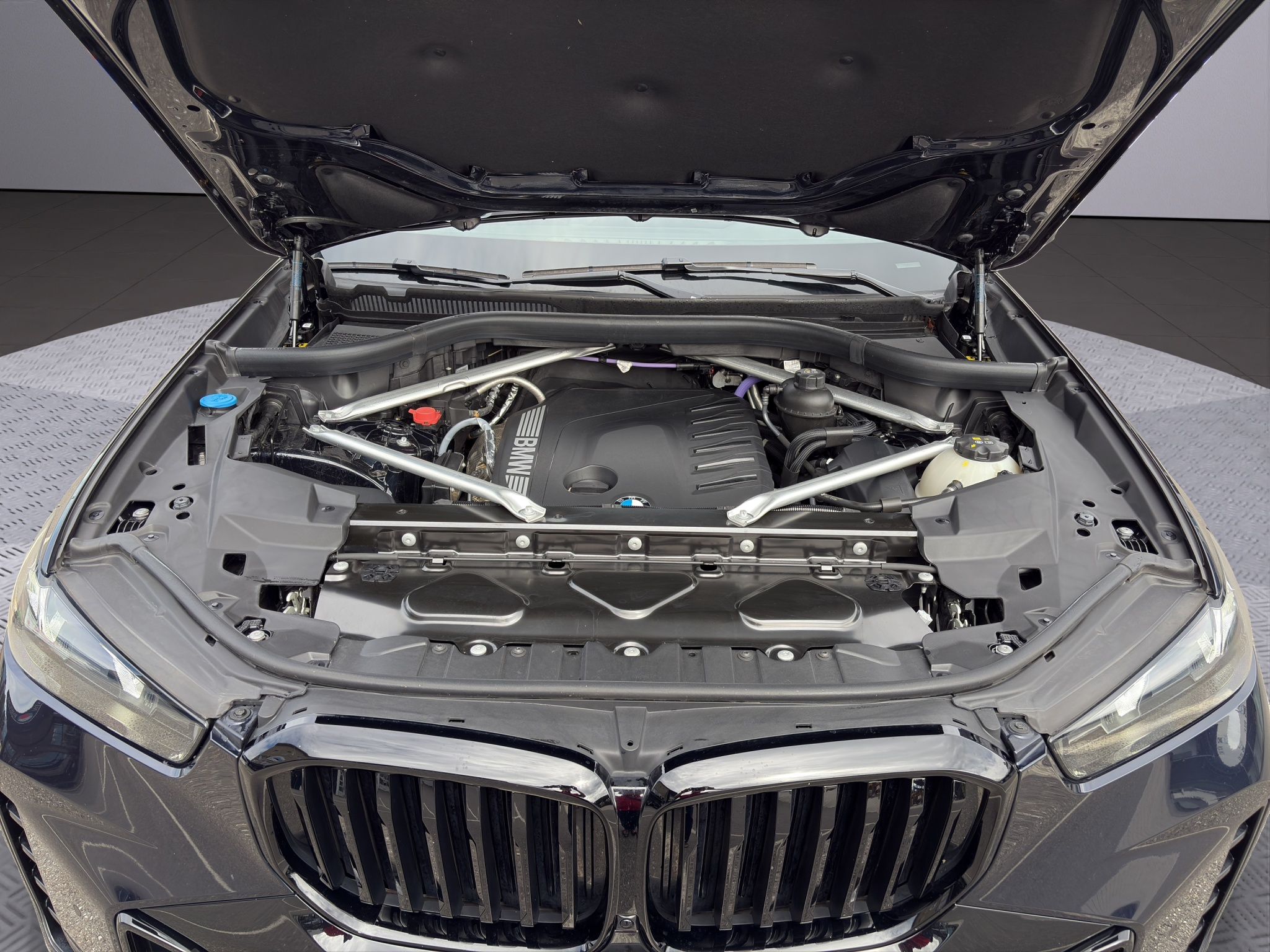 listing desktop thumbnail image 8