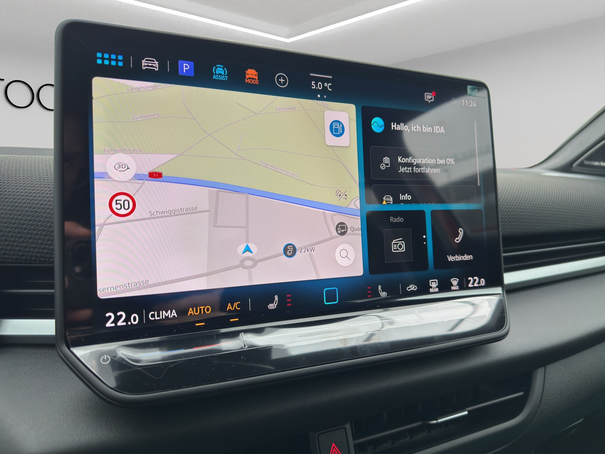 listing desktop thumbnail image 12