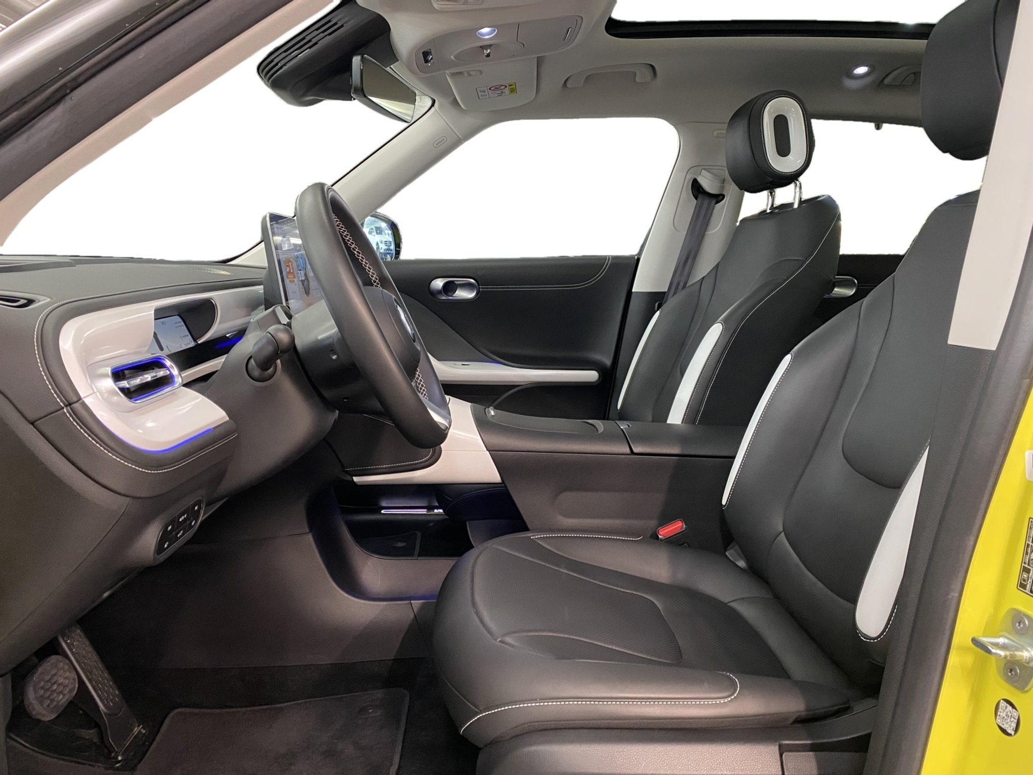 listing desktop thumbnail image 6