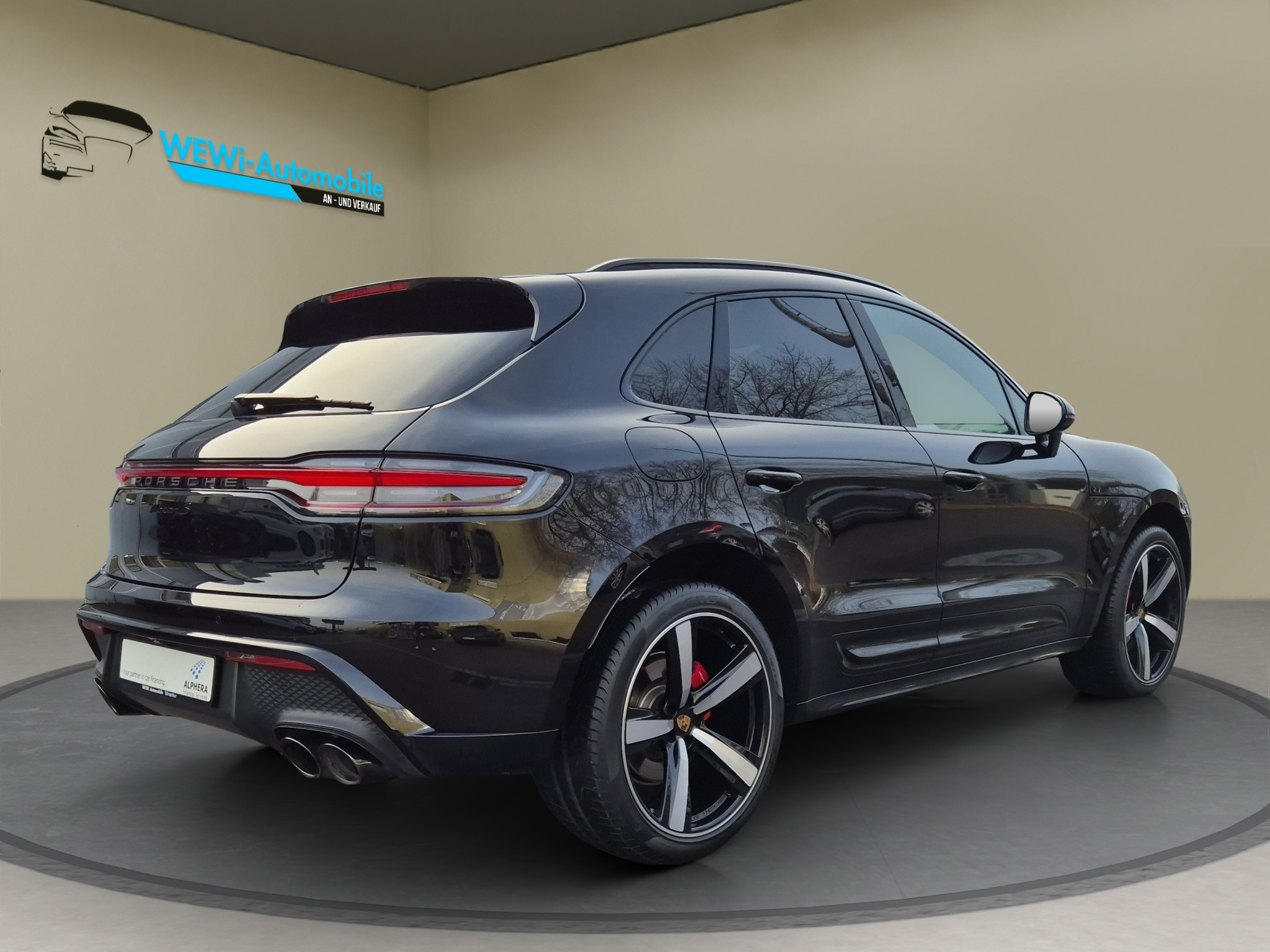 listing desktop thumbnail image 4