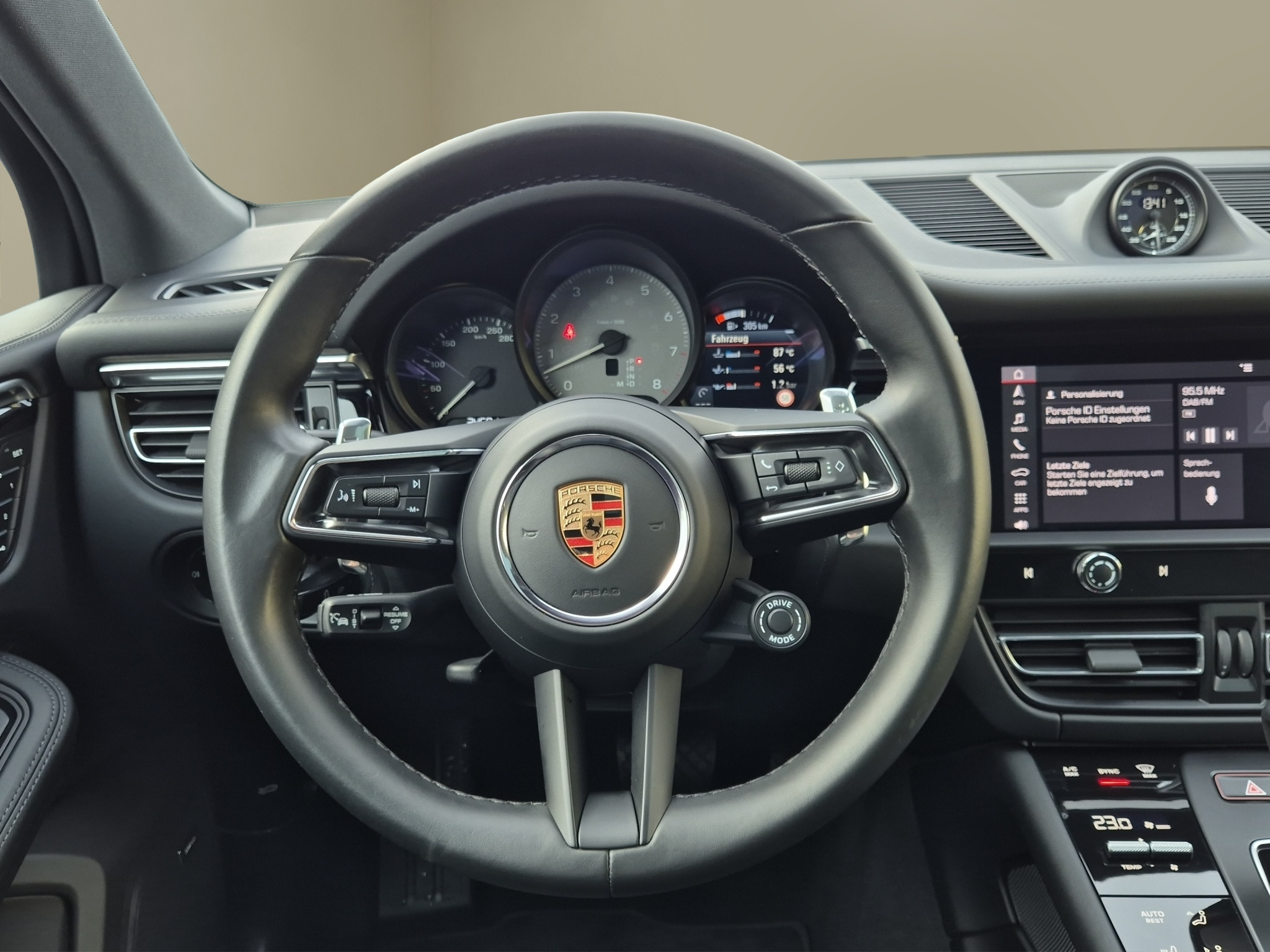 listing desktop thumbnail image 12