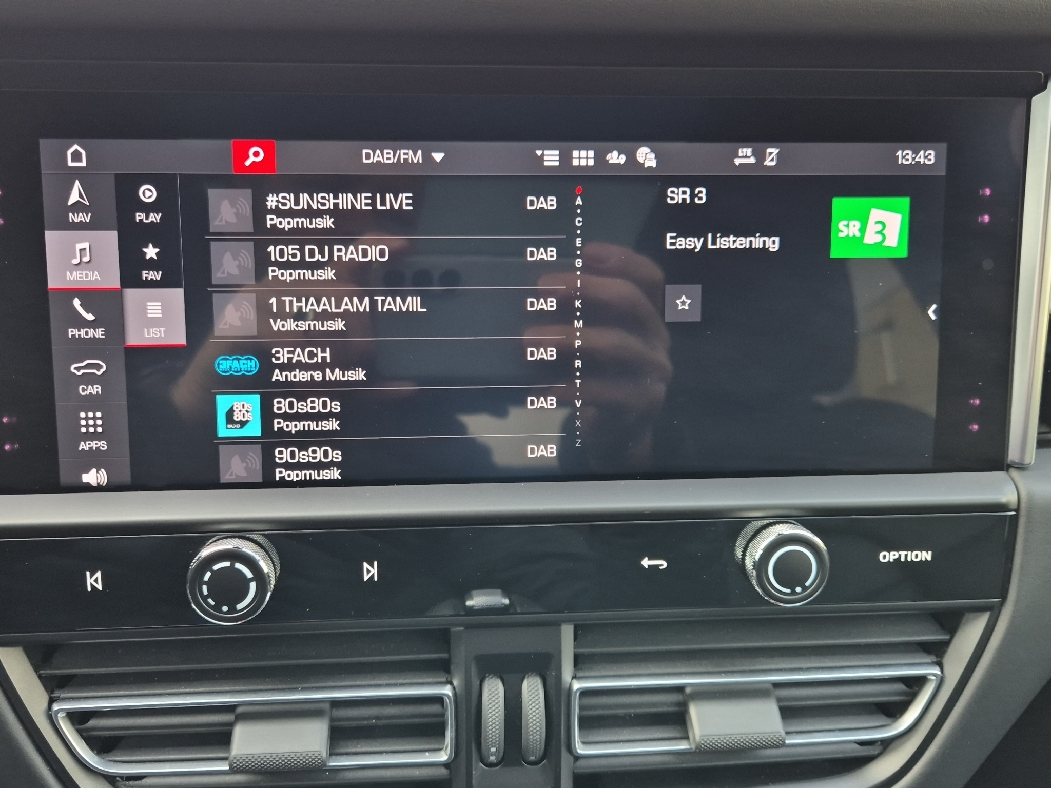 listing desktop thumbnail image 21