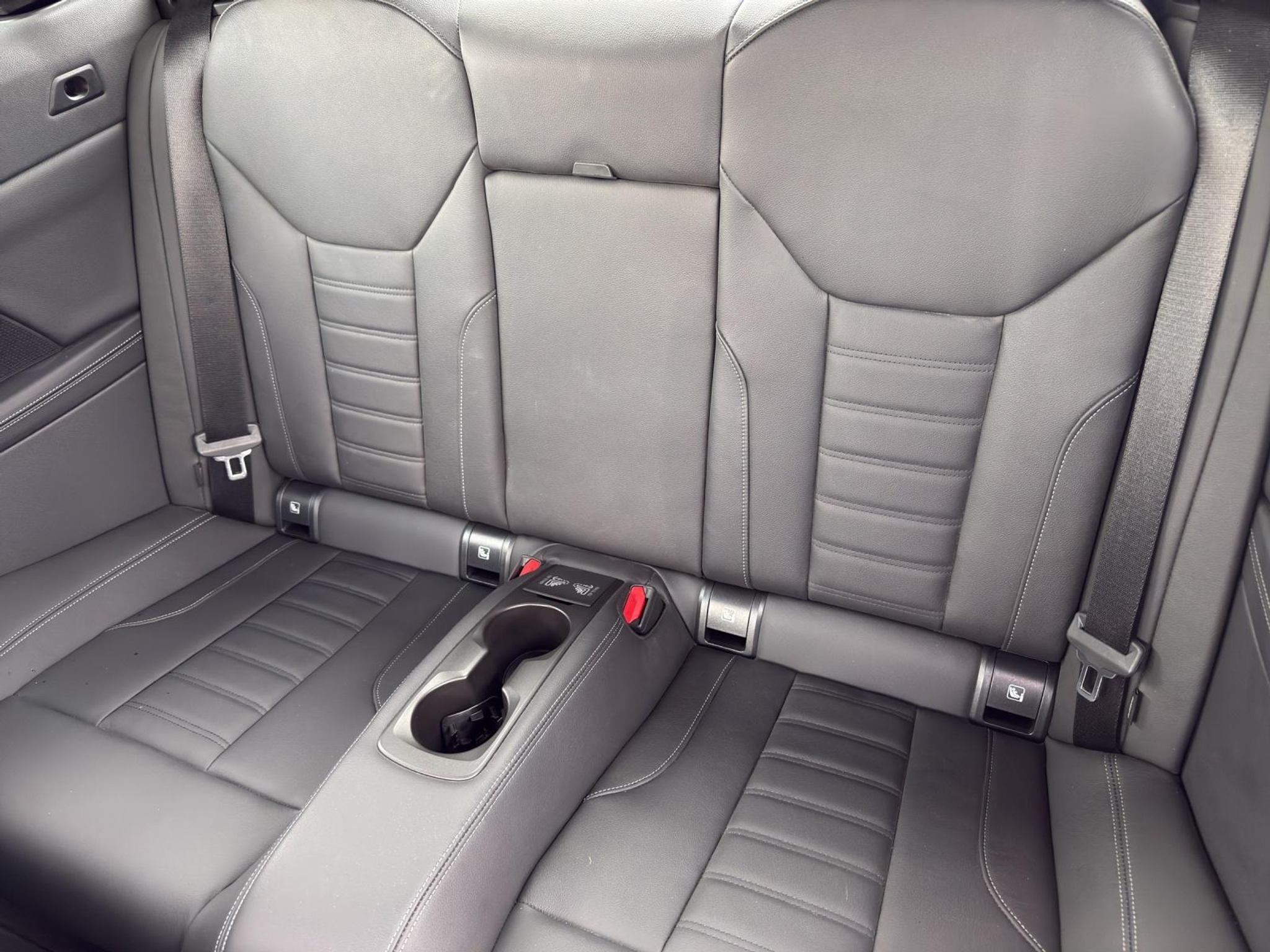 listing desktop thumbnail image 19