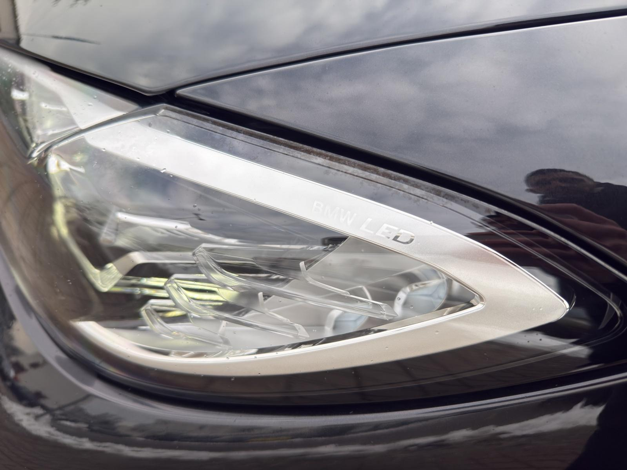 listing desktop thumbnail image 21