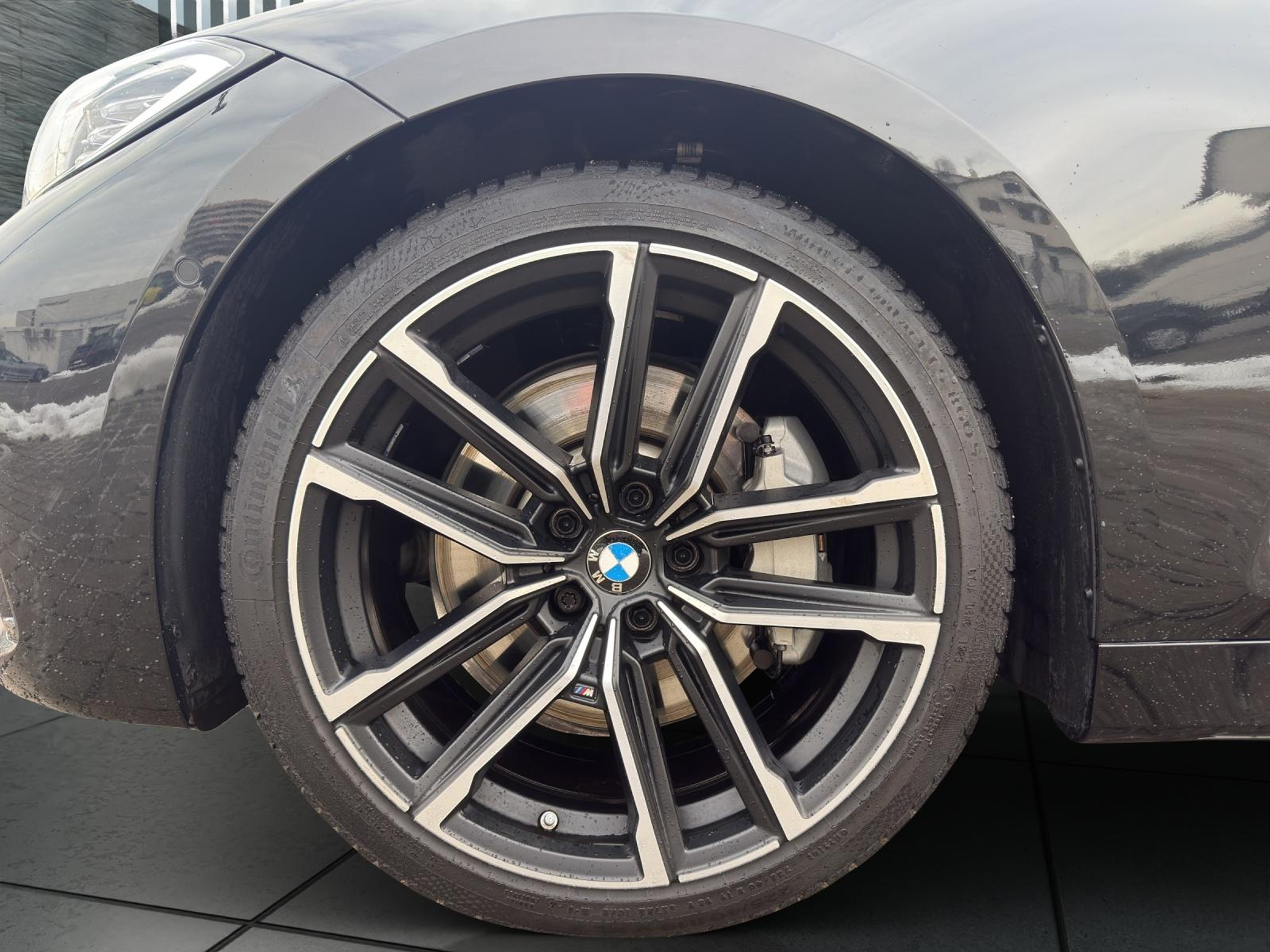 listing desktop thumbnail image 8