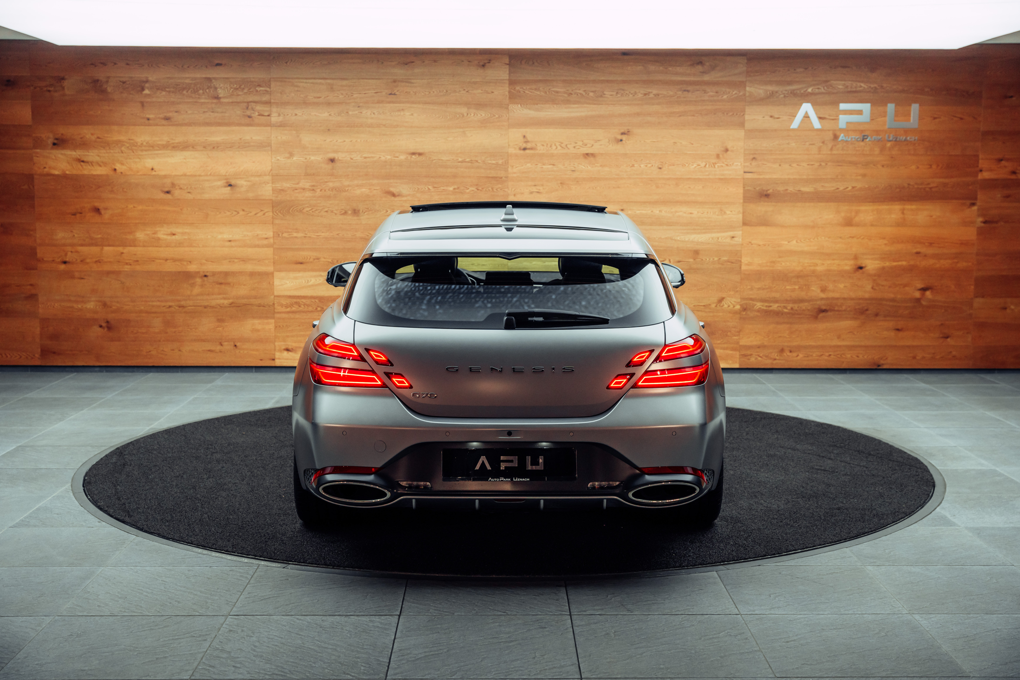 listing desktop thumbnail image 19