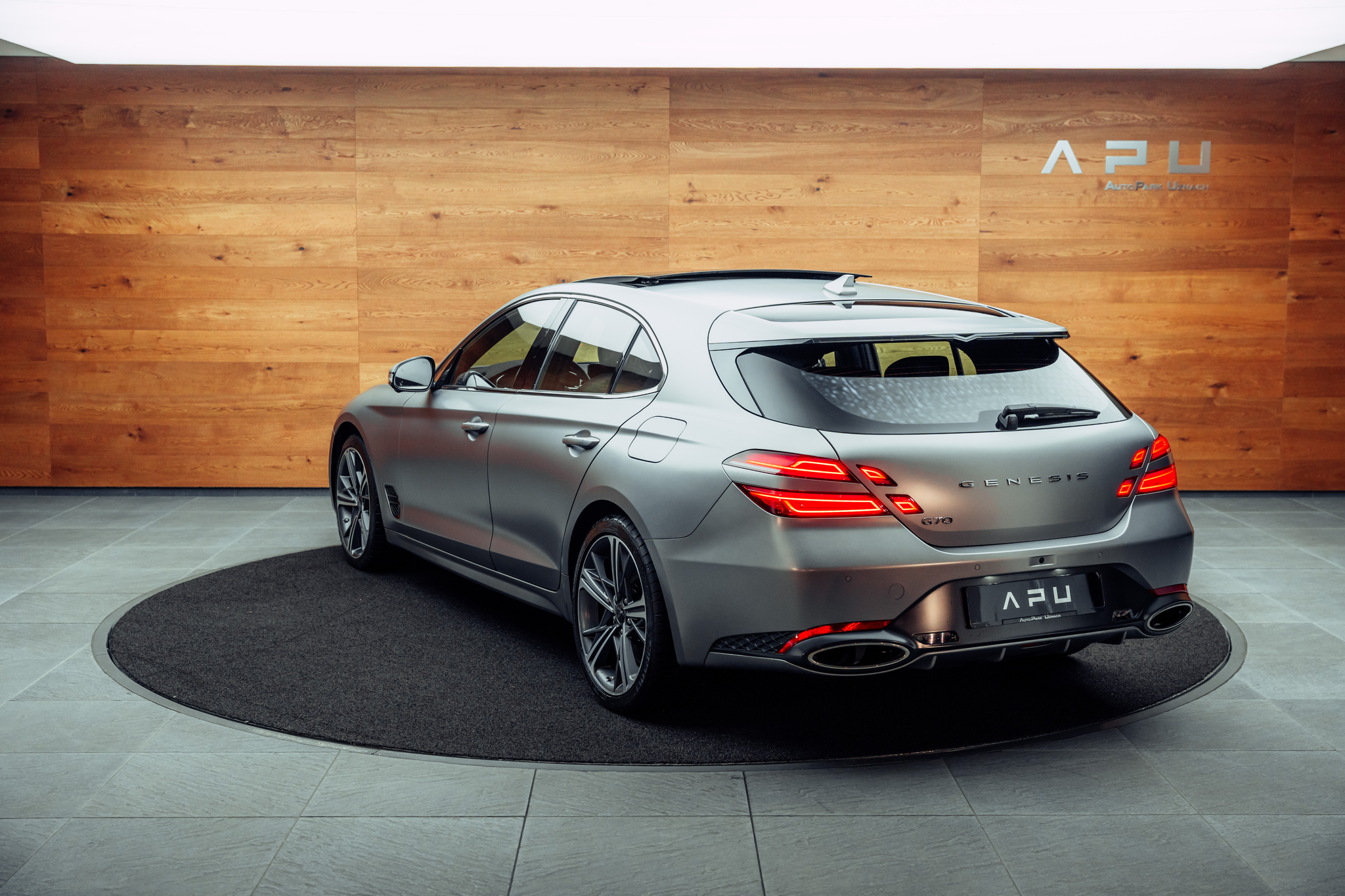 listing desktop thumbnail image 2