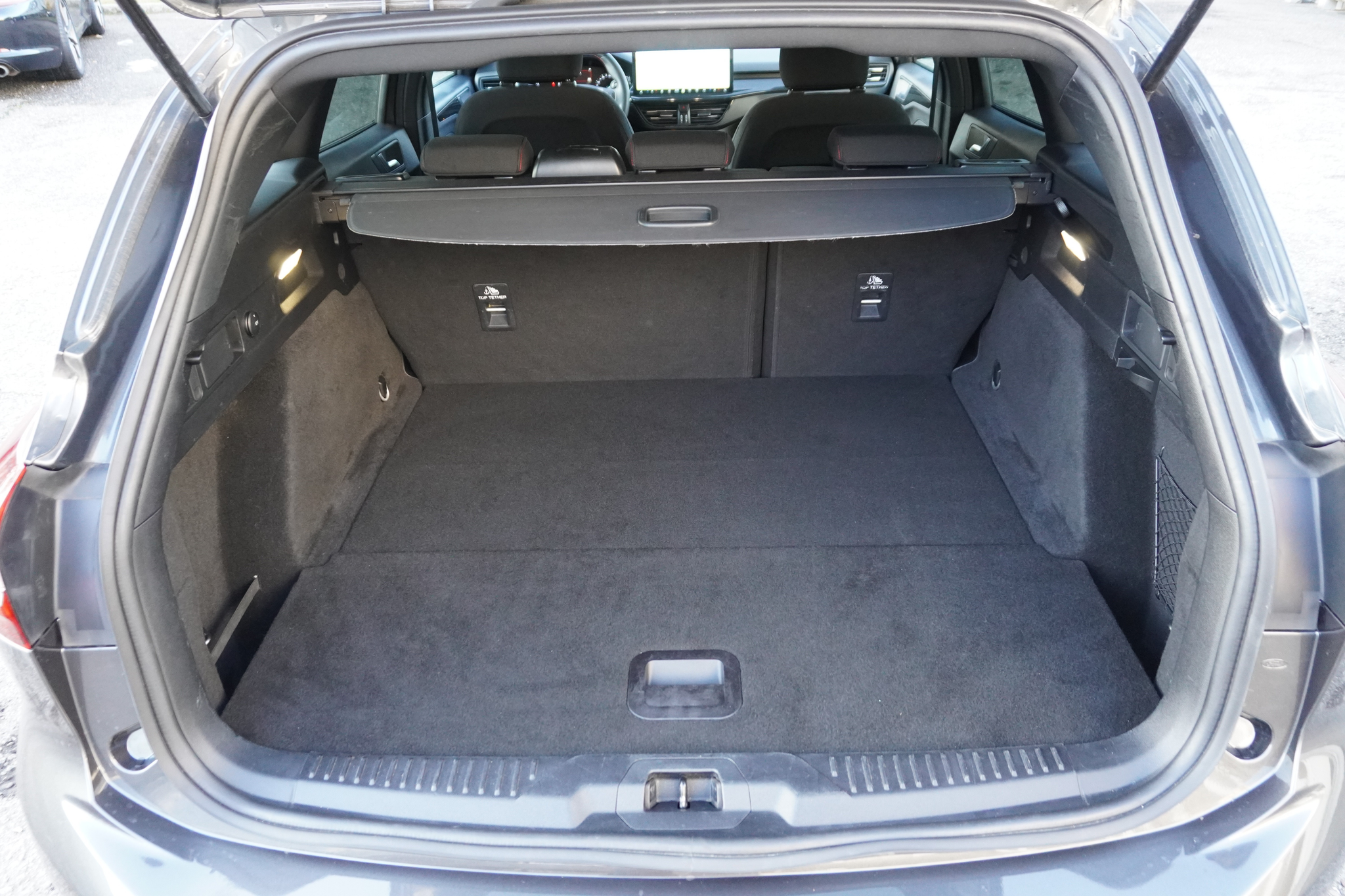 listing desktop thumbnail image 9