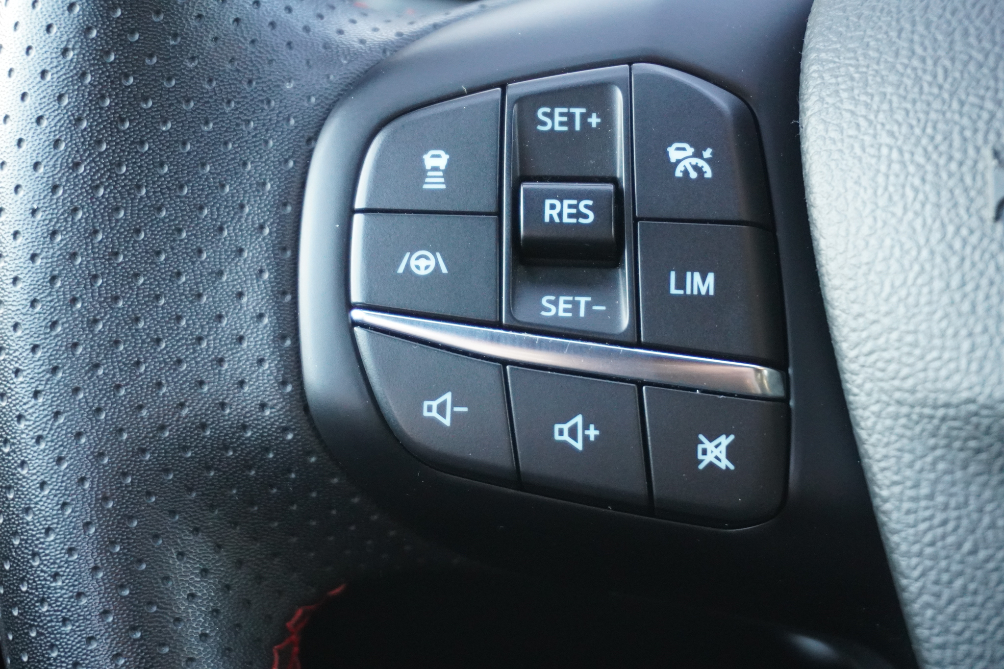 listing desktop thumbnail image 14