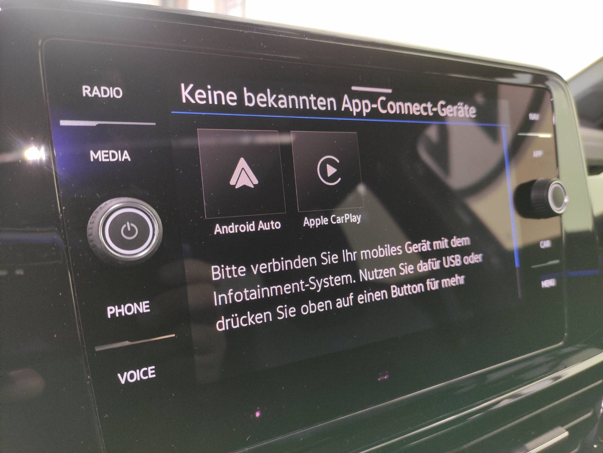 listing desktop thumbnail image 6