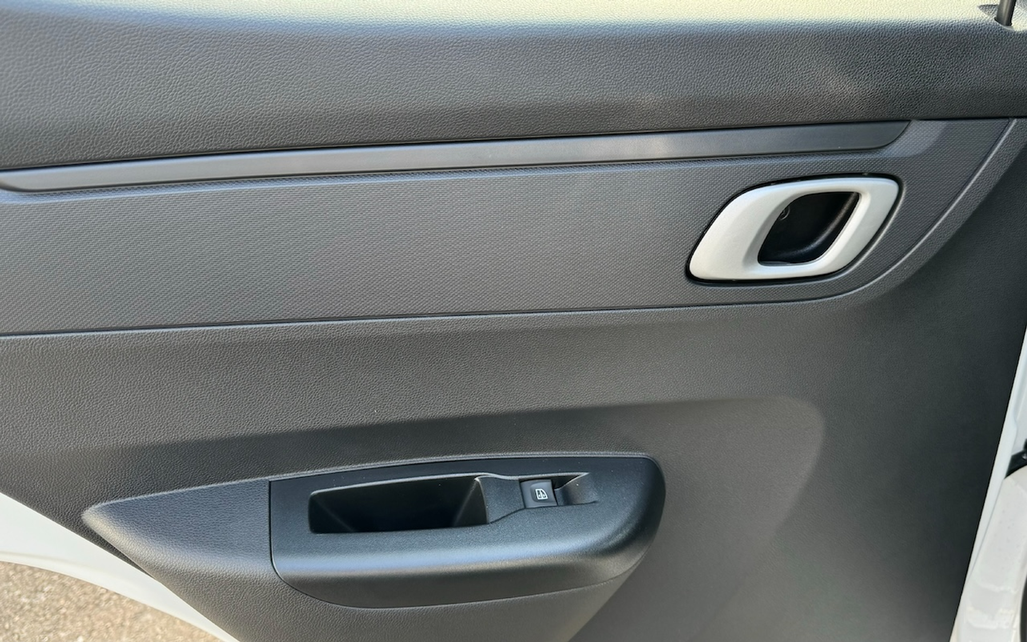 listing desktop thumbnail image 20