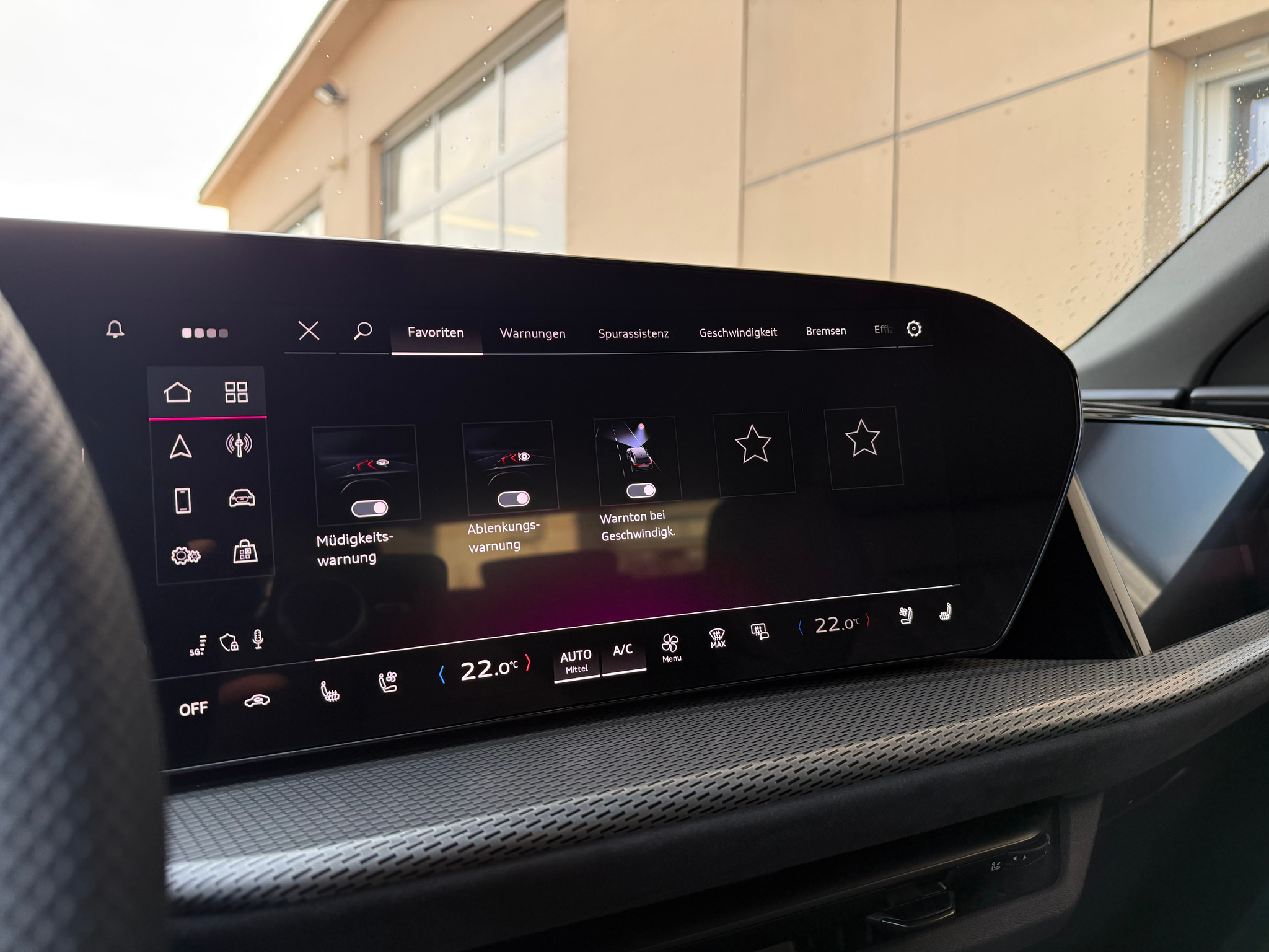 listing desktop thumbnail image 20