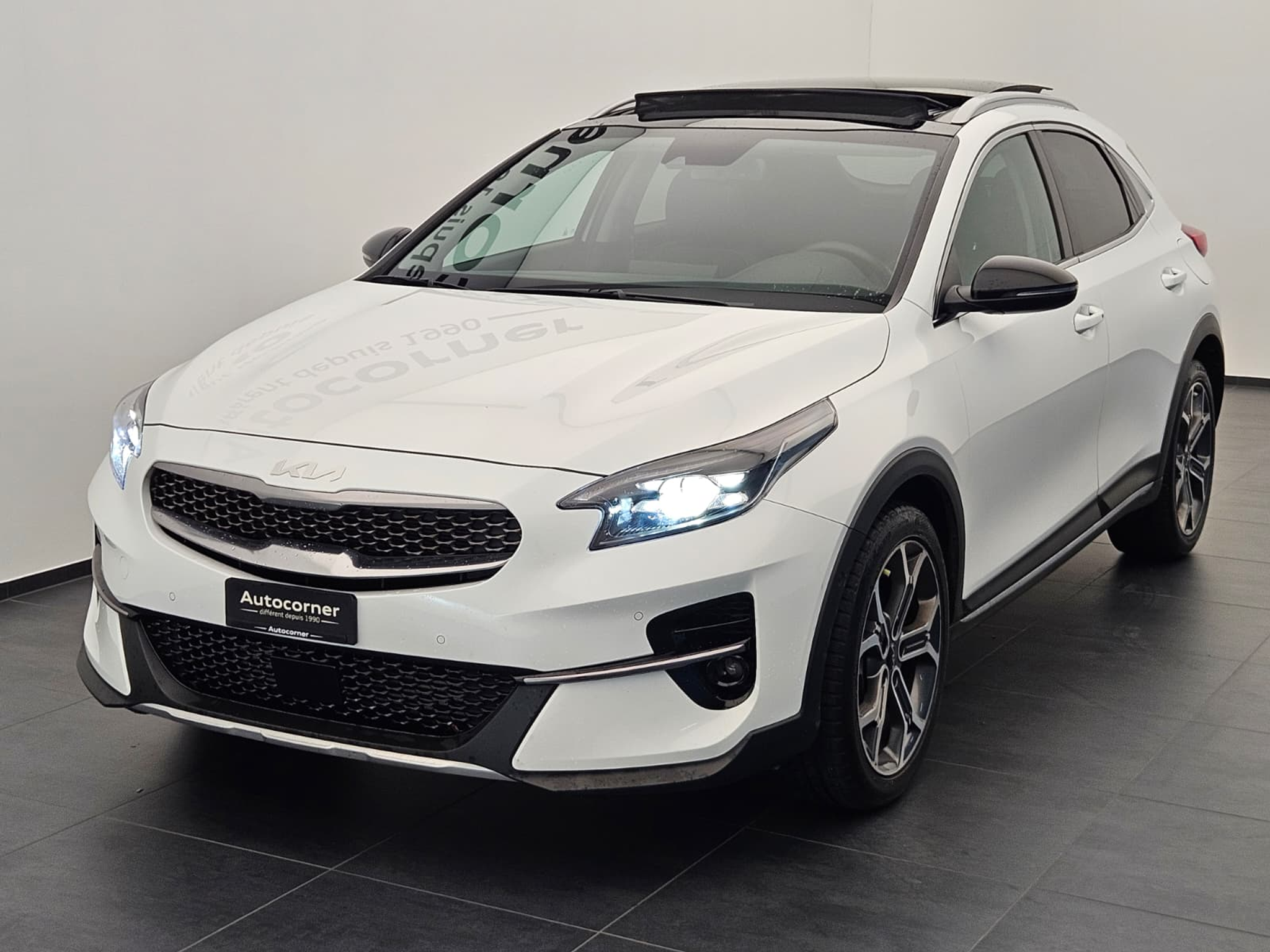 listing desktop thumbnail image 2