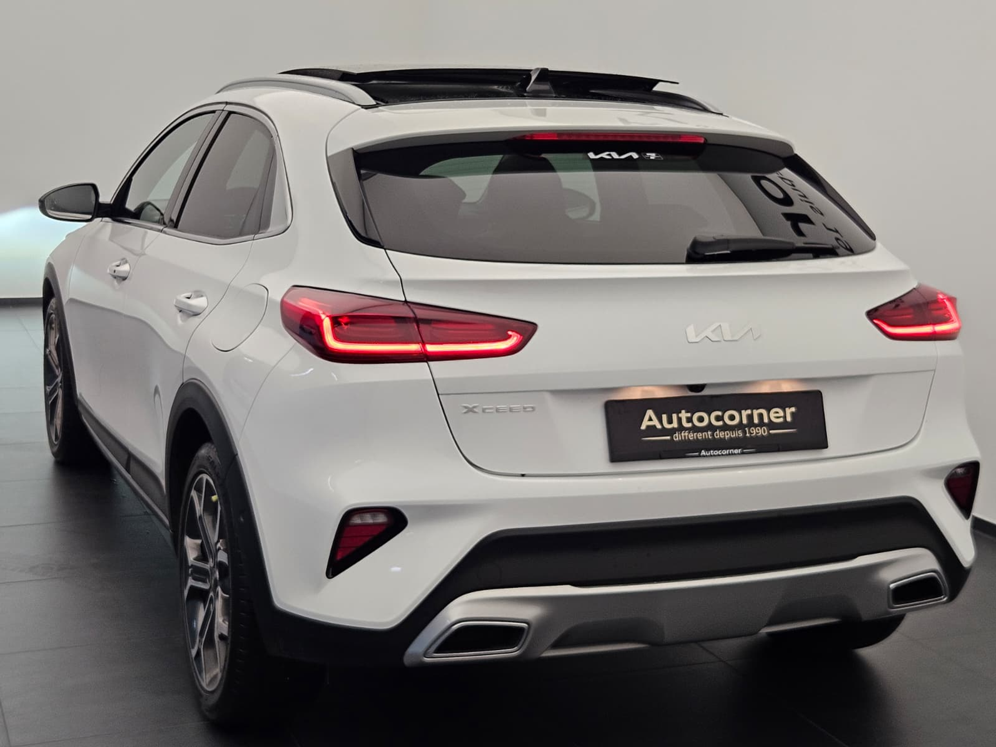 listing desktop thumbnail image 6