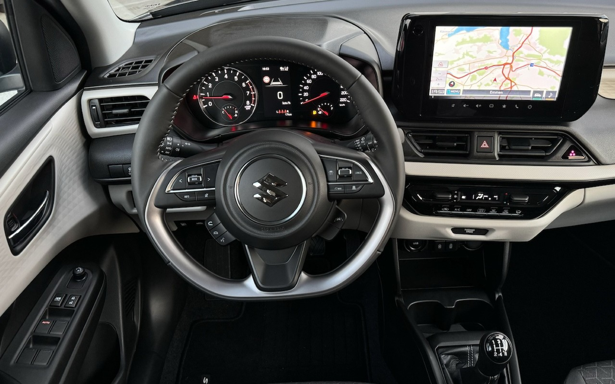 listing desktop thumbnail image 14