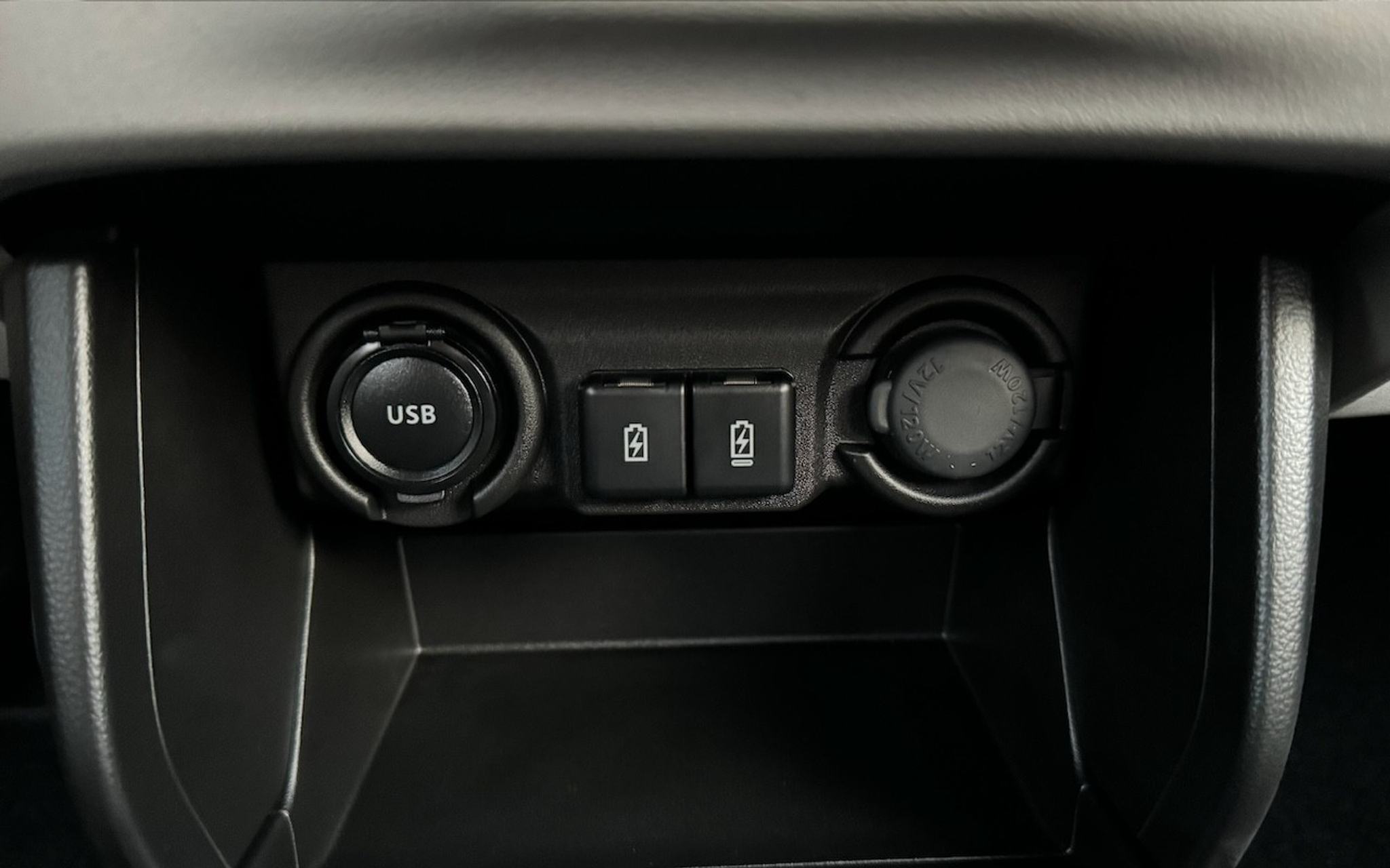 listing desktop thumbnail image 25