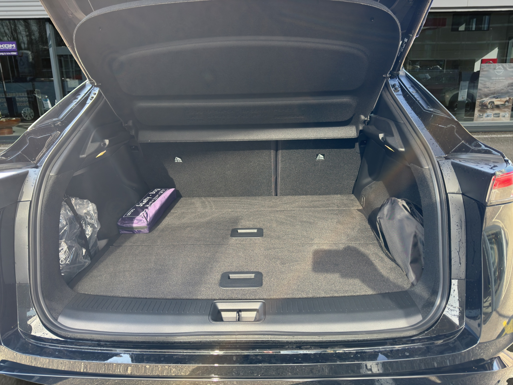 listing desktop thumbnail image 16