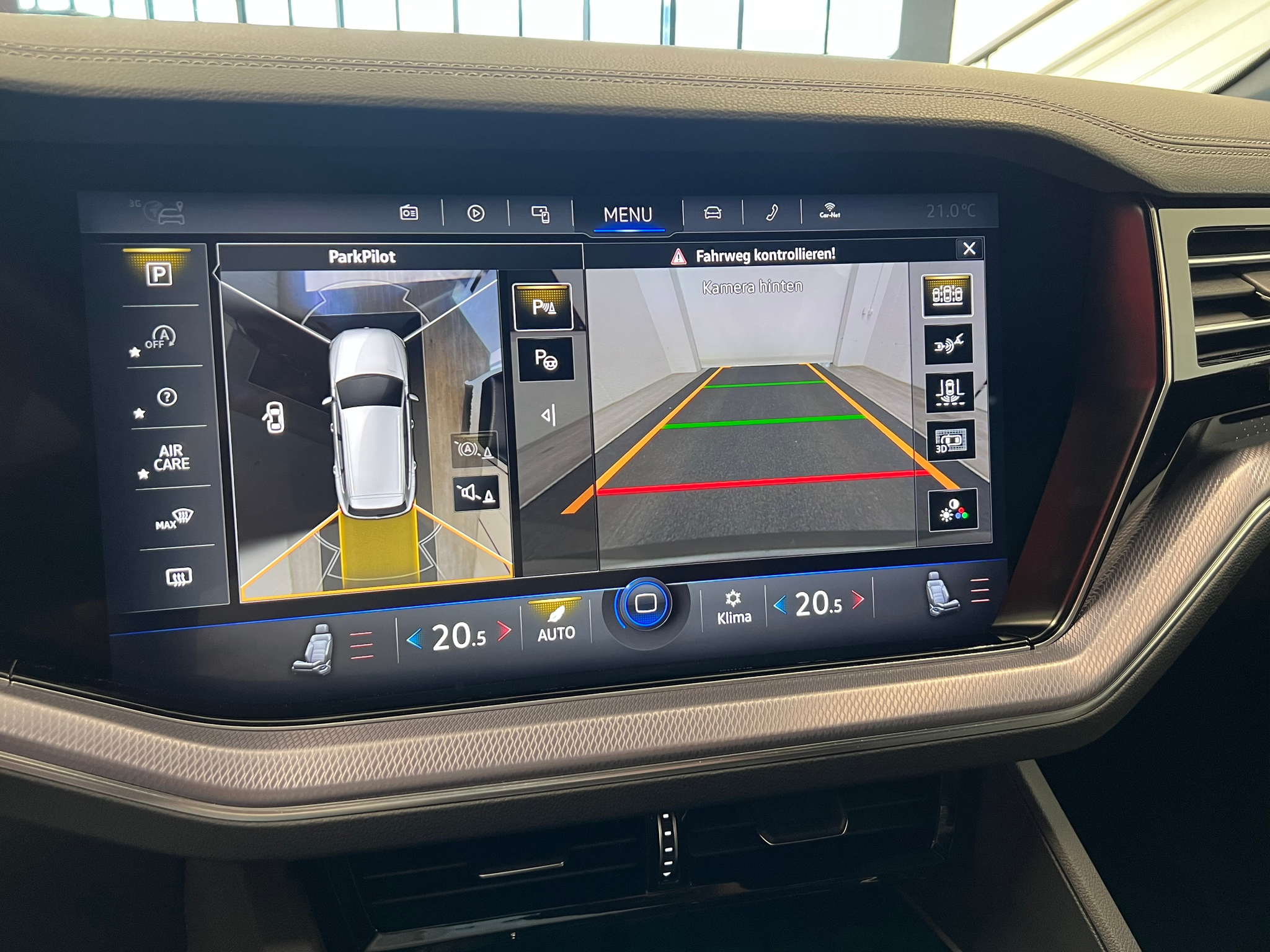 listing desktop thumbnail image 23