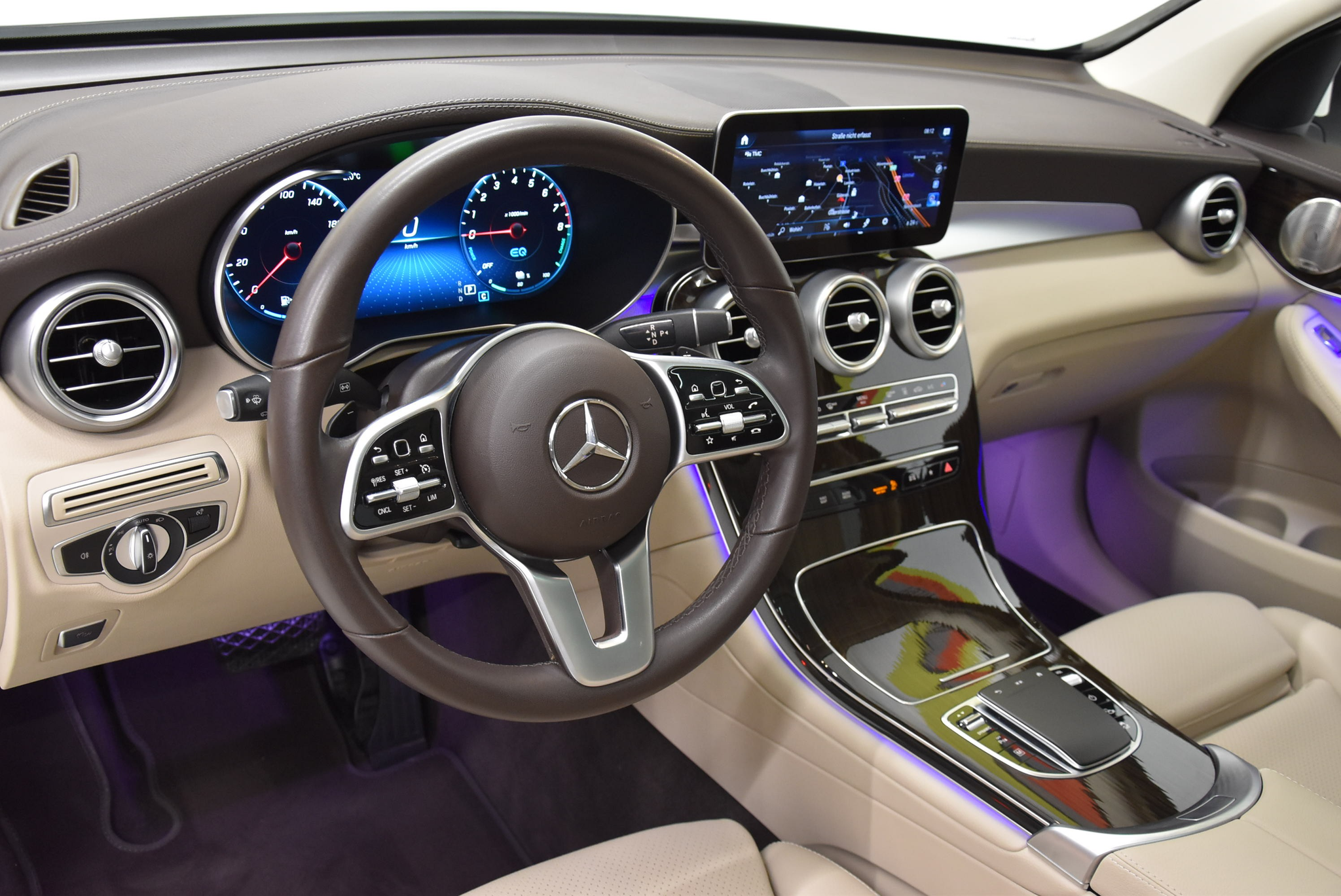 listing desktop thumbnail image 5