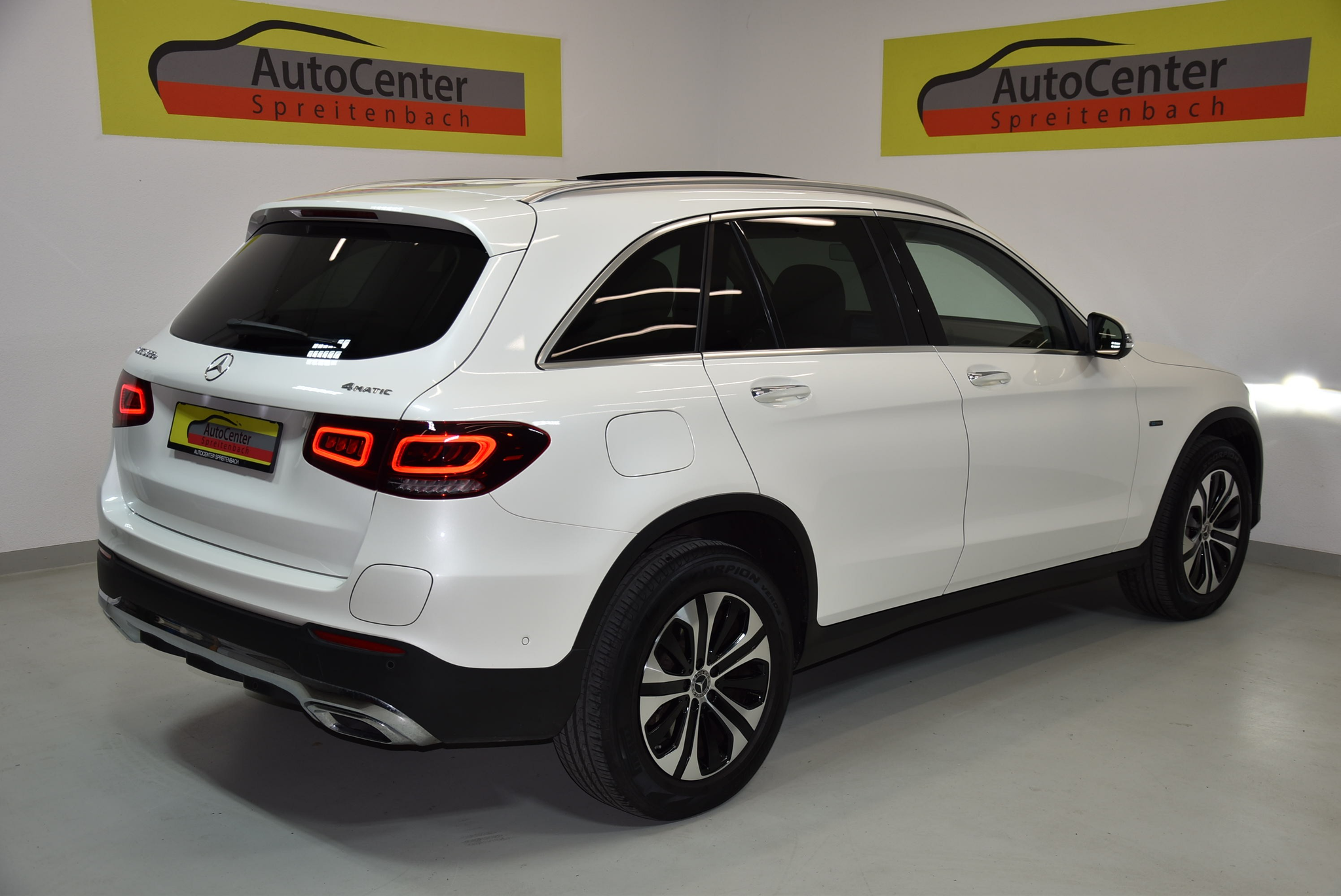 listing desktop thumbnail image 11