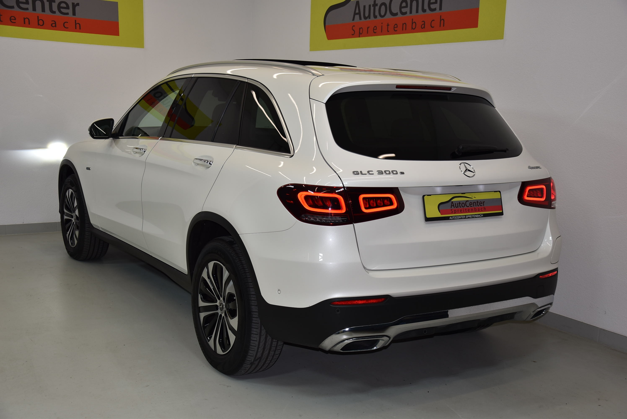 listing desktop thumbnail image 10