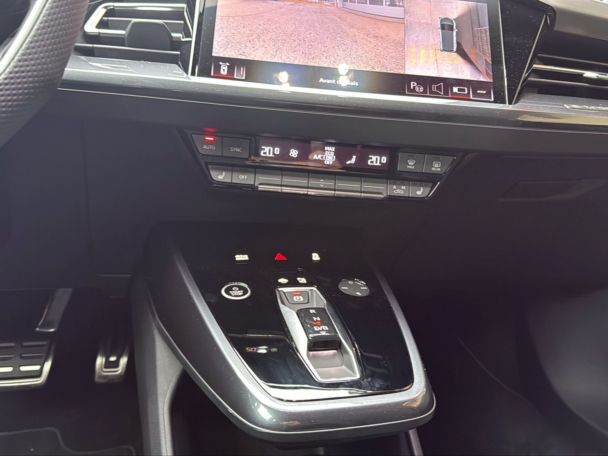 listing desktop thumbnail image 11