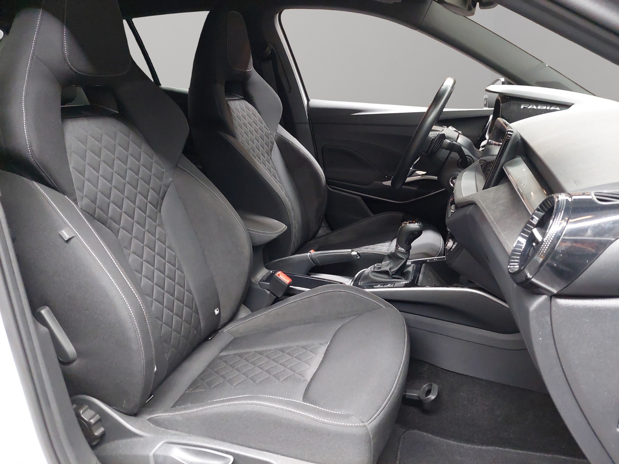 listing desktop thumbnail image 8