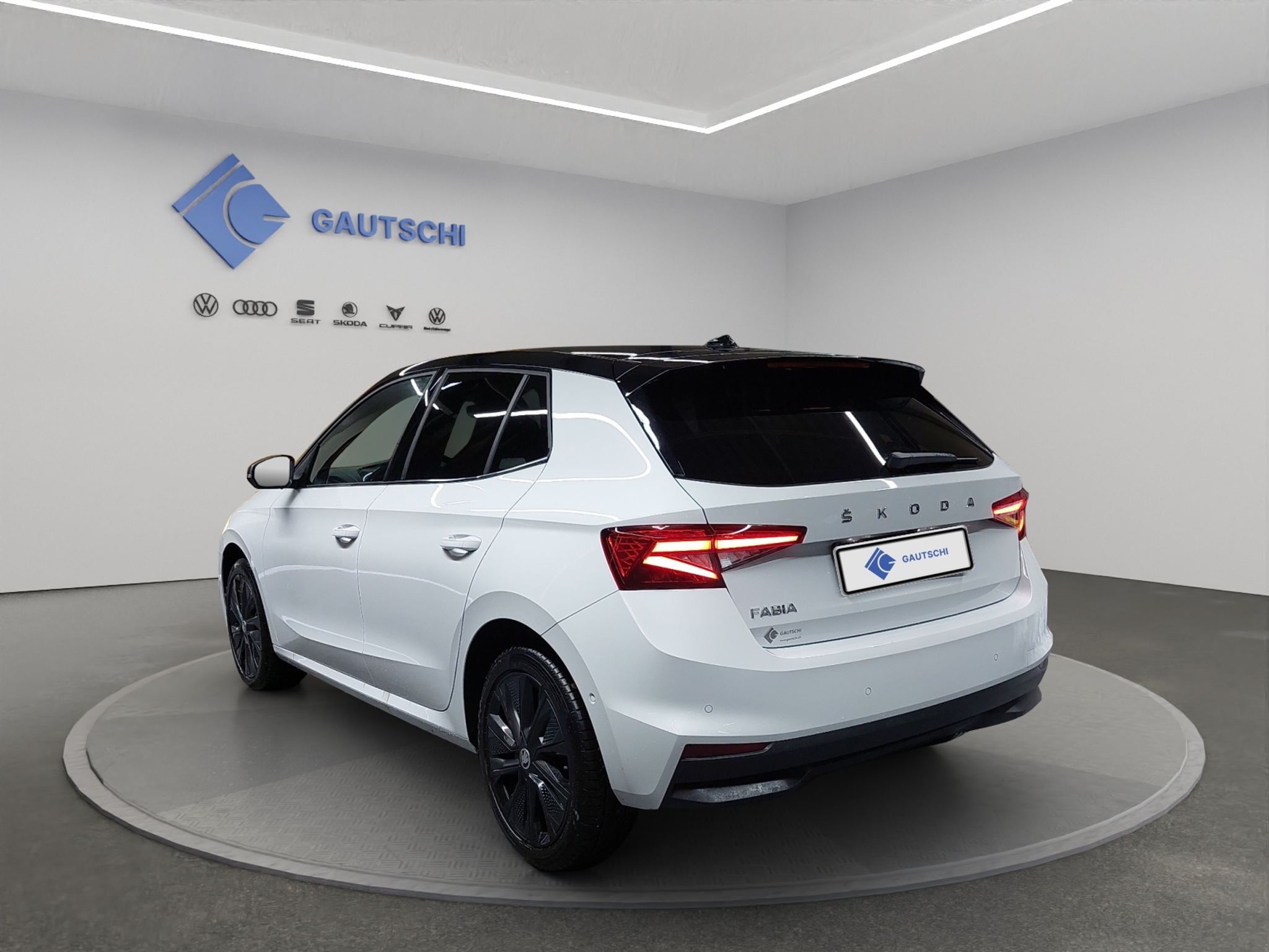 listing desktop thumbnail image 2