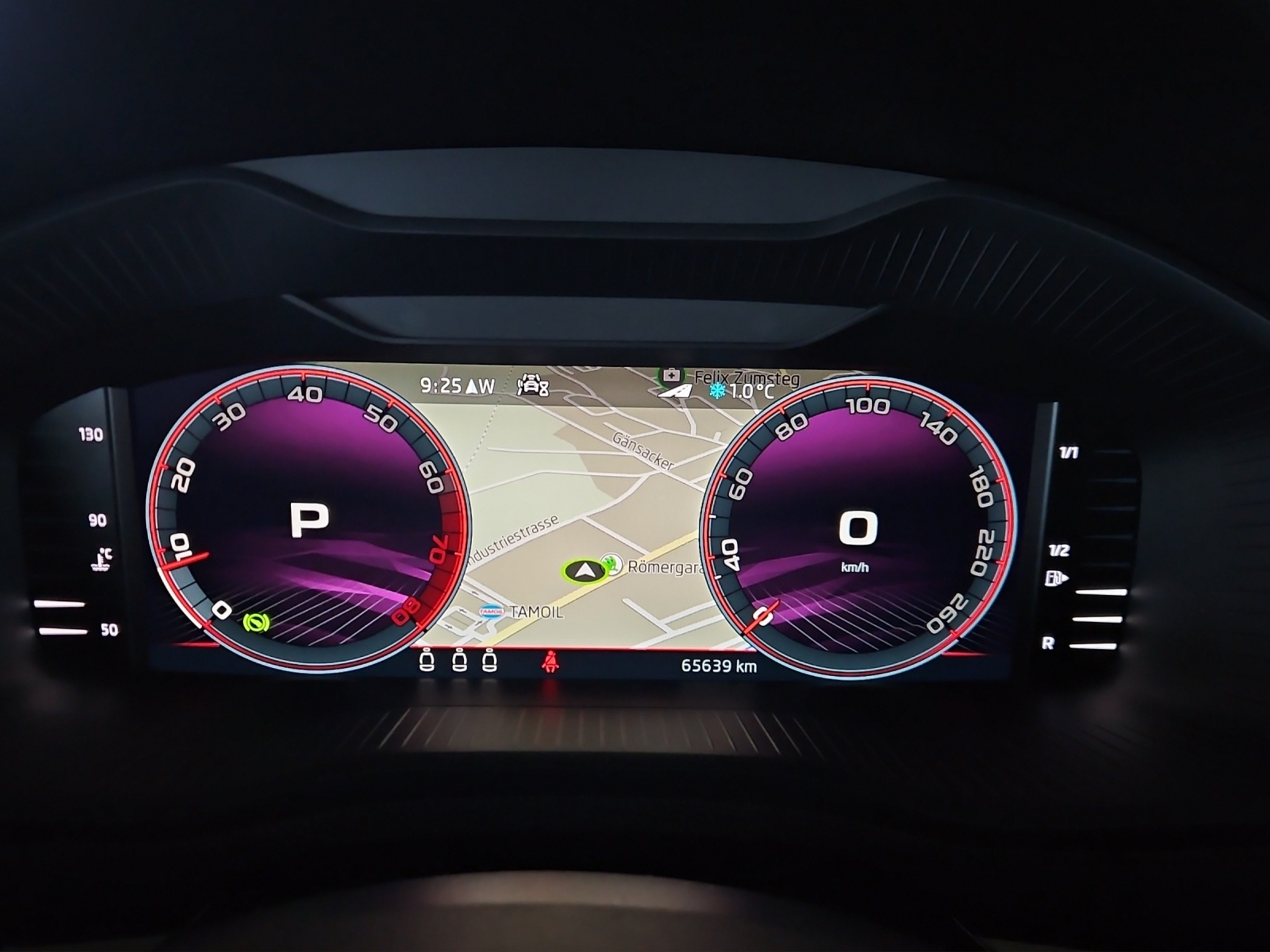 listing desktop thumbnail image 12