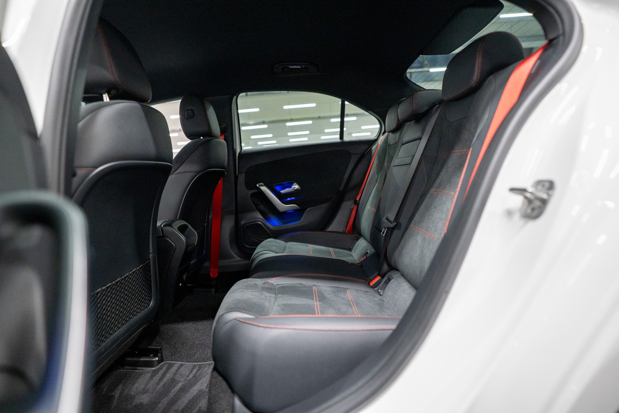 listing desktop thumbnail image 11