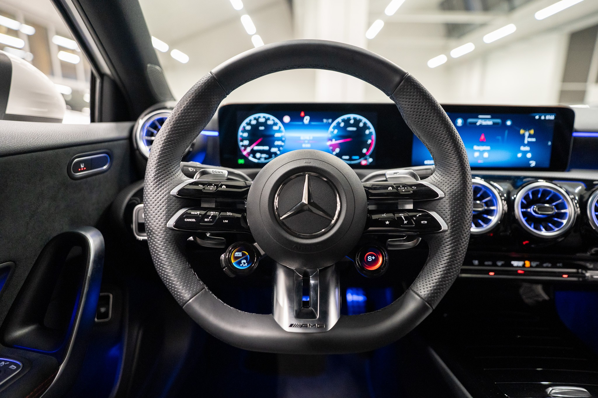 listing desktop thumbnail image 16