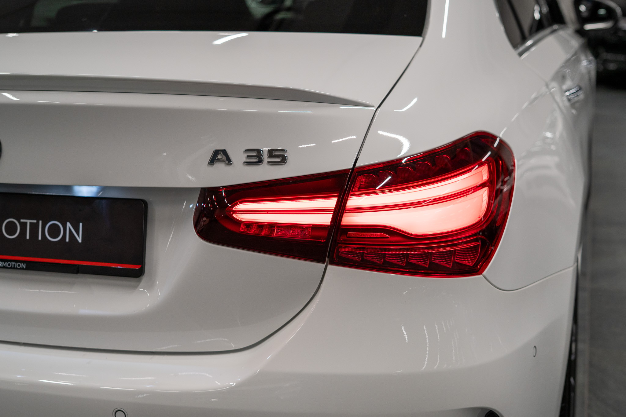 listing desktop thumbnail image 21