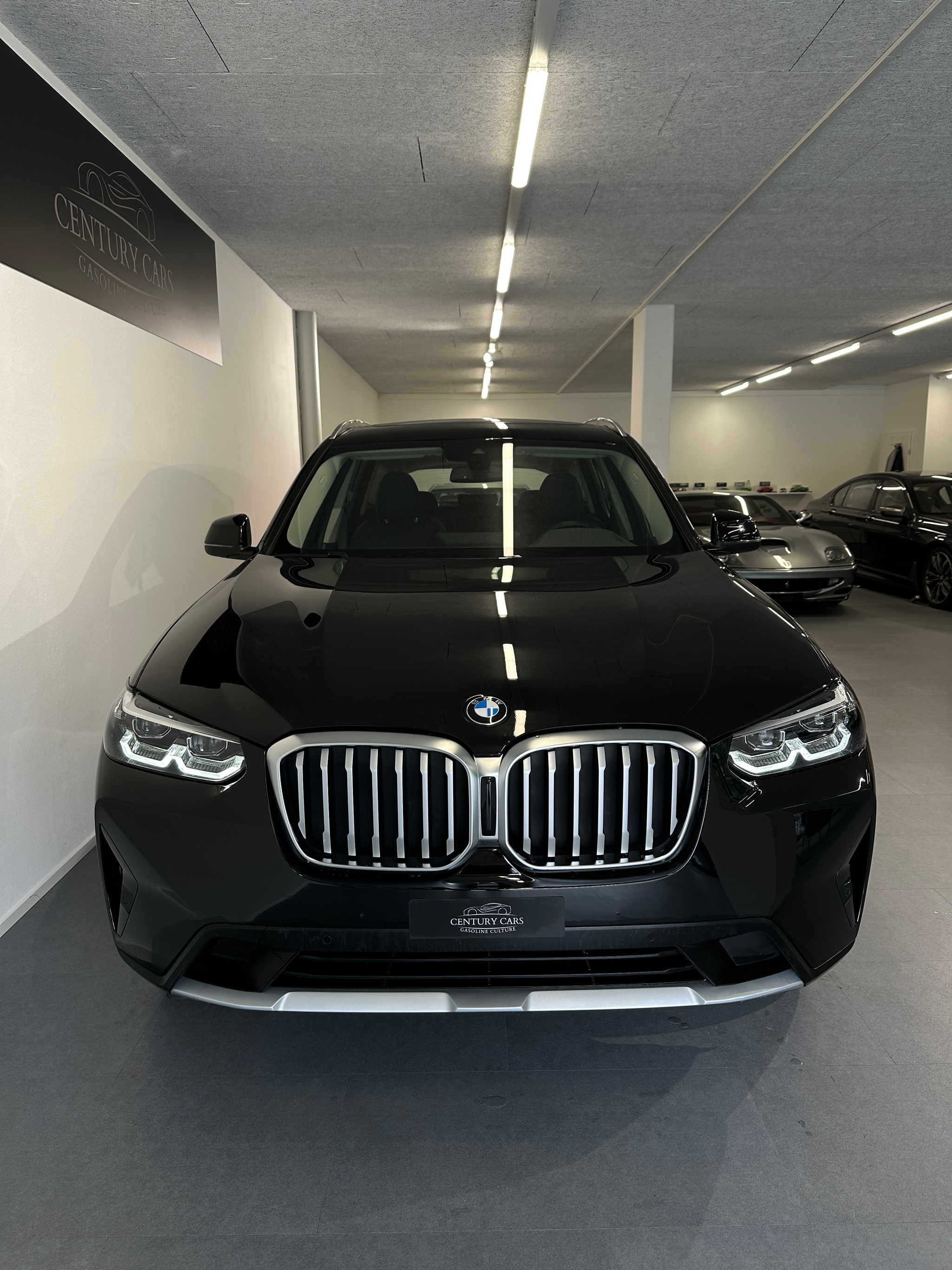 listing desktop thumbnail image 4