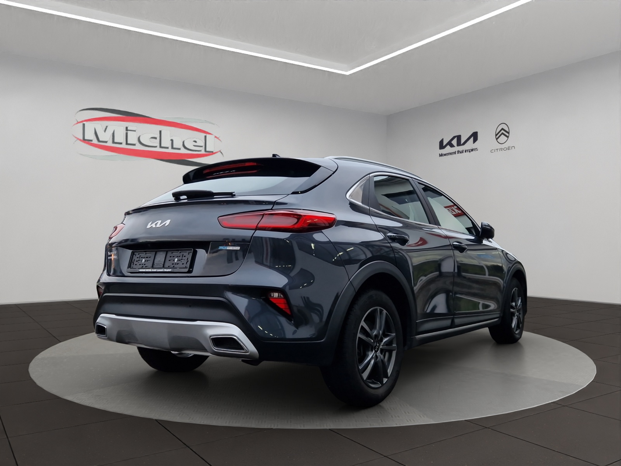 listing desktop thumbnail image 4