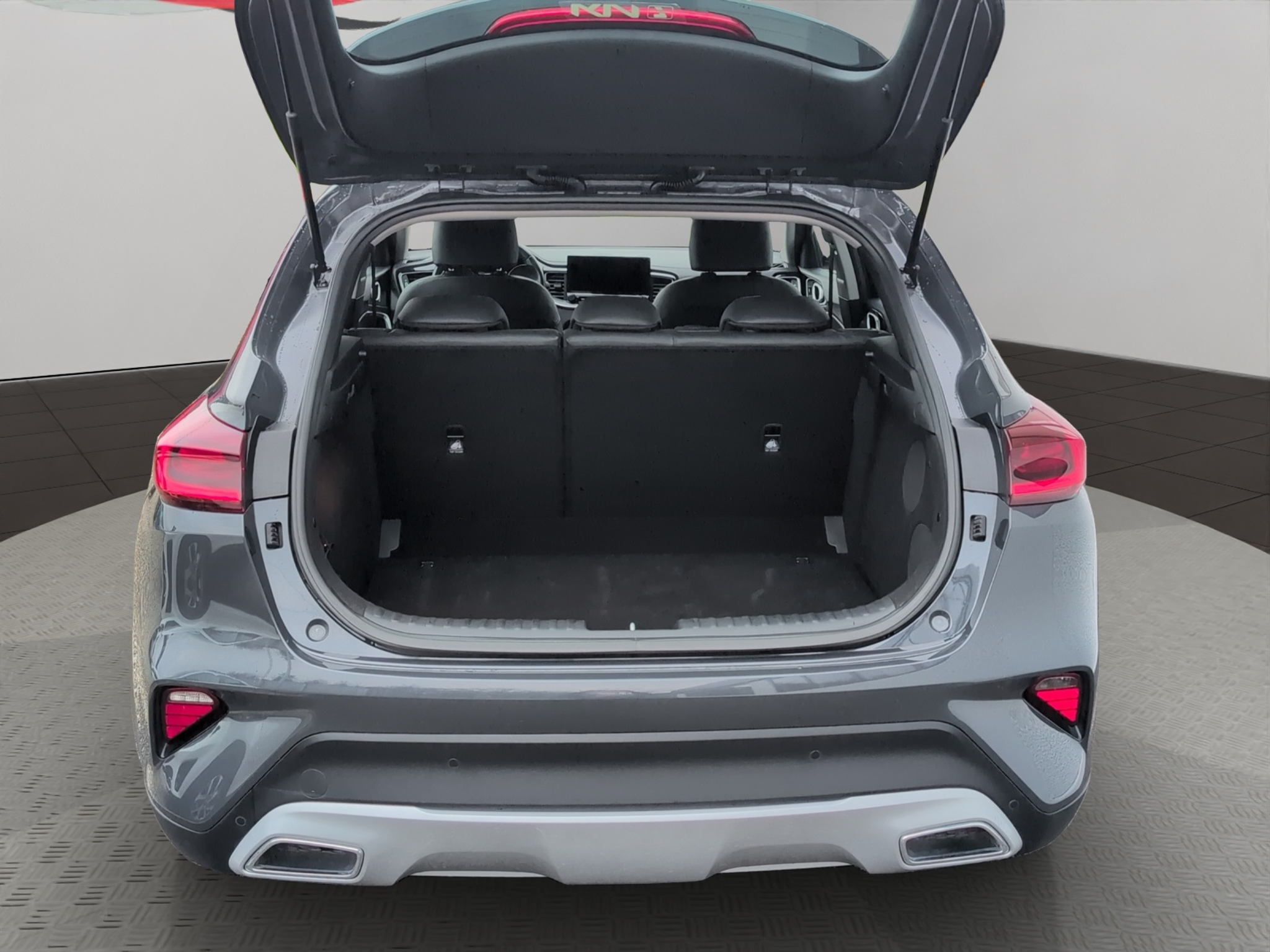 listing desktop thumbnail image 15