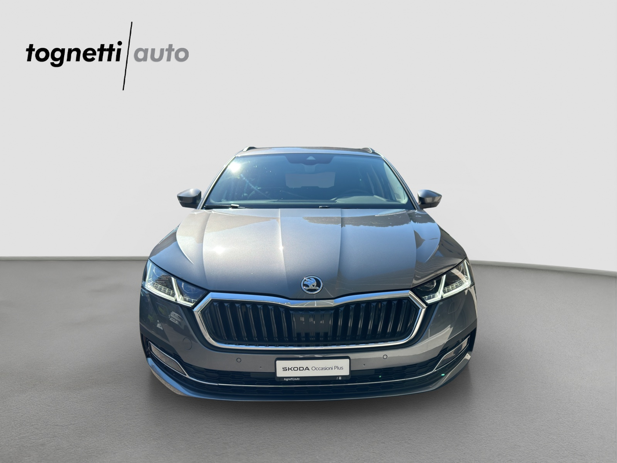 listing desktop thumbnail image 6