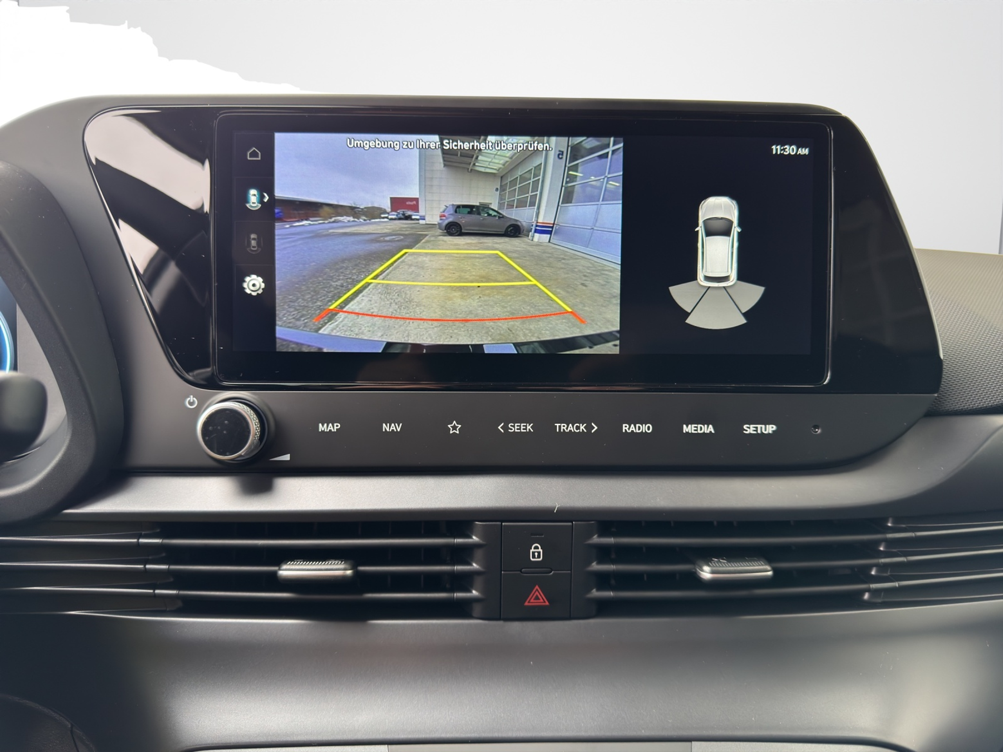 listing desktop thumbnail image 11