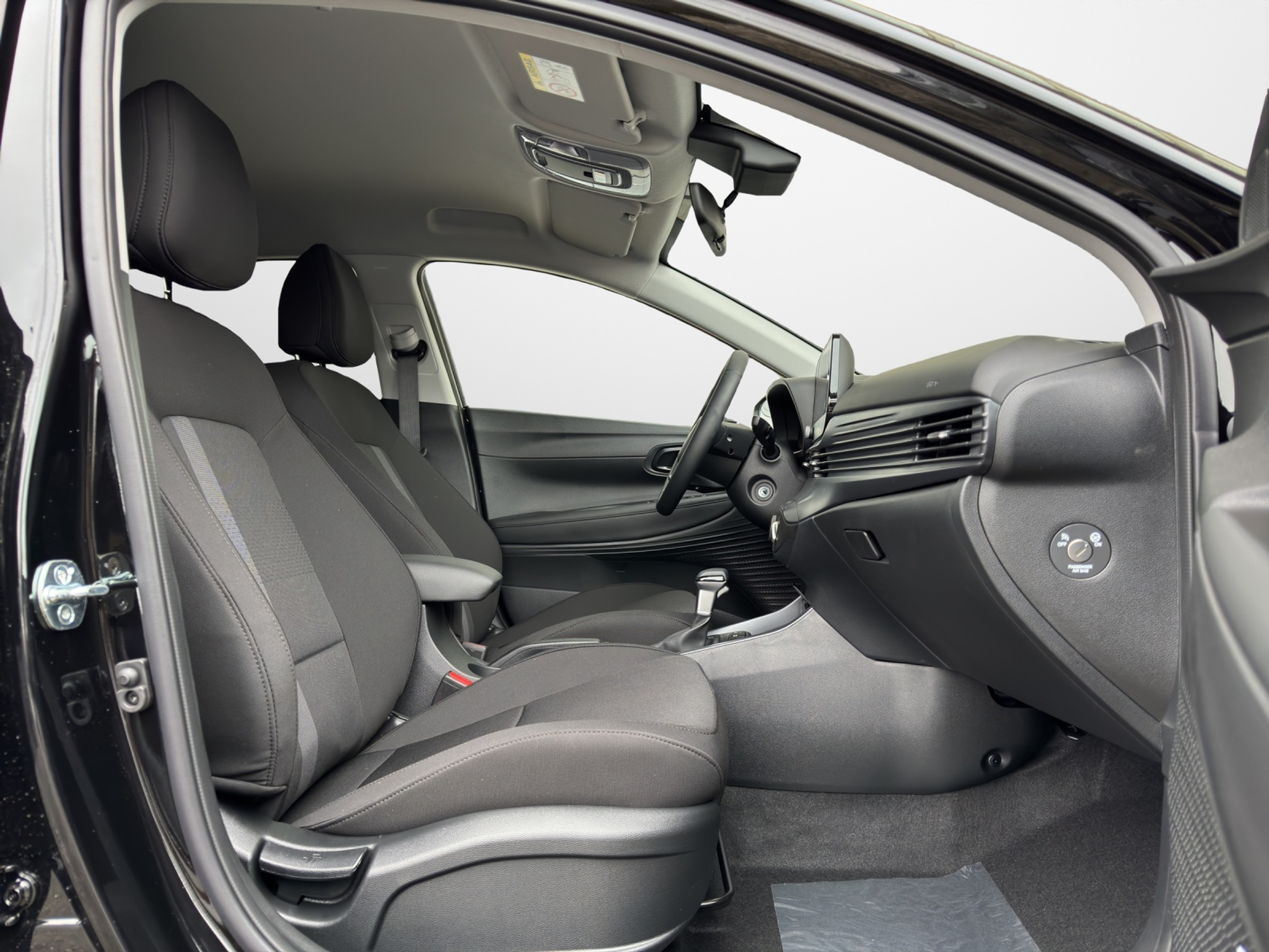 listing desktop thumbnail image 5