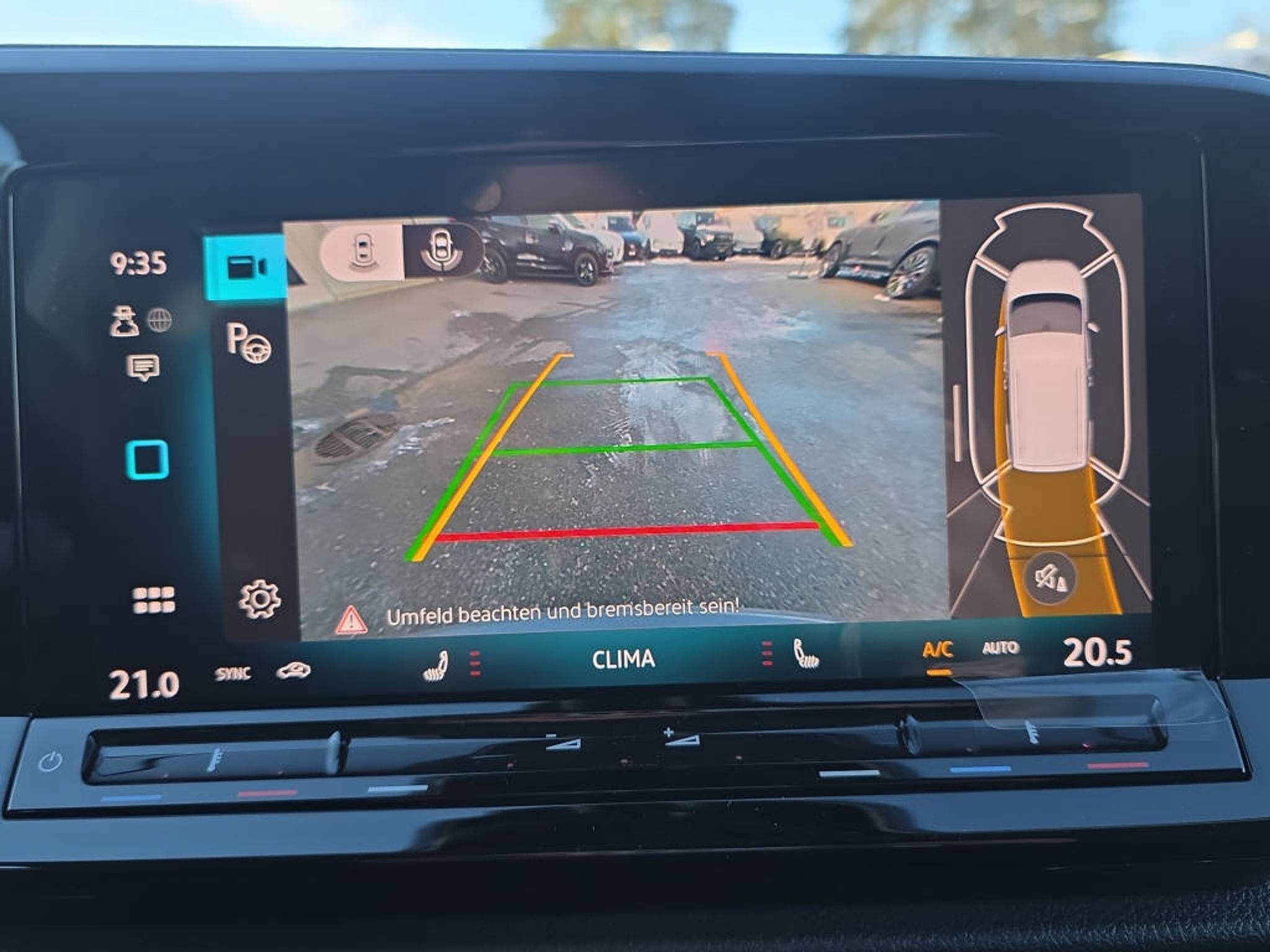 listing desktop thumbnail image 21