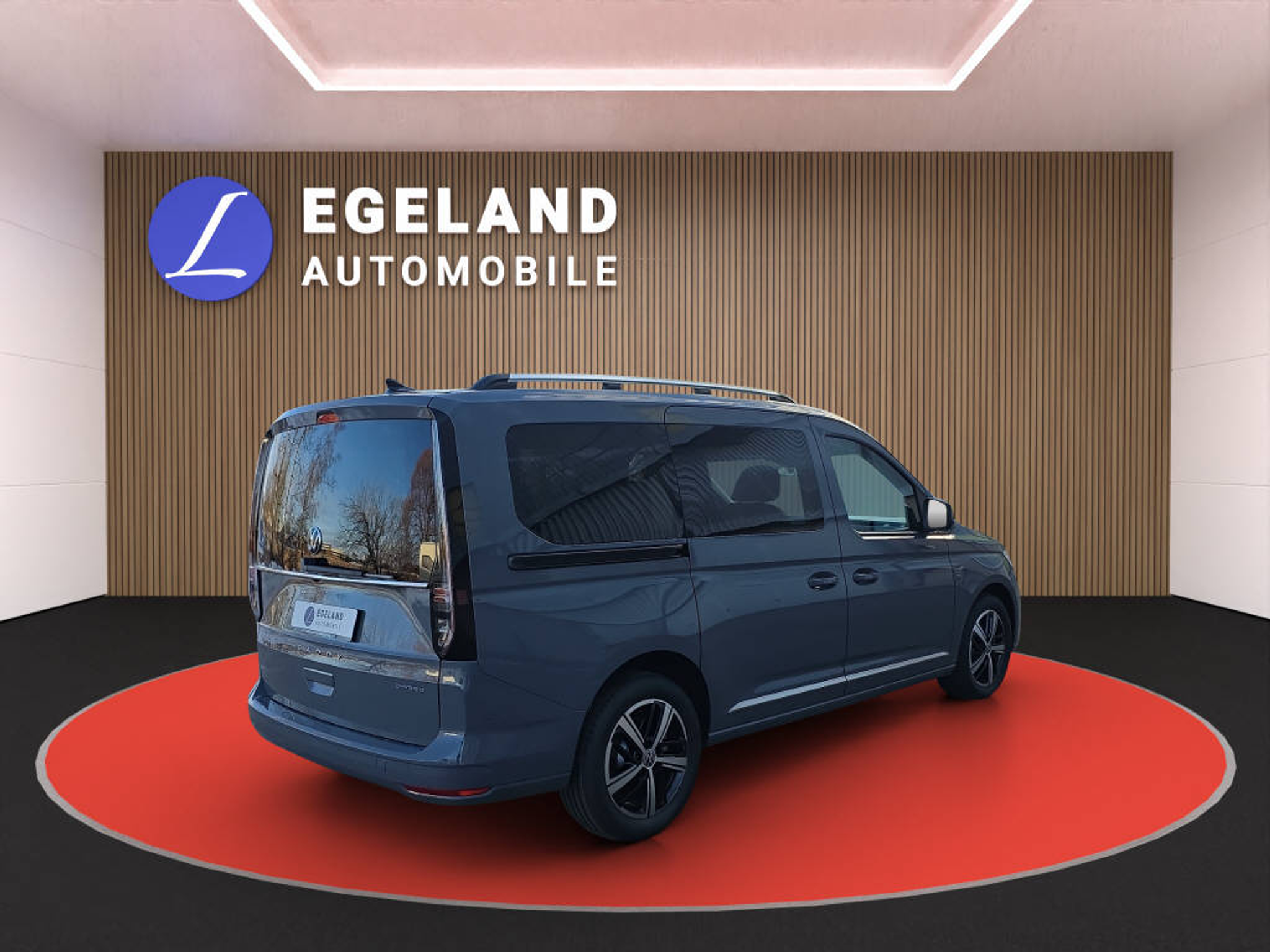 listing desktop thumbnail image 3