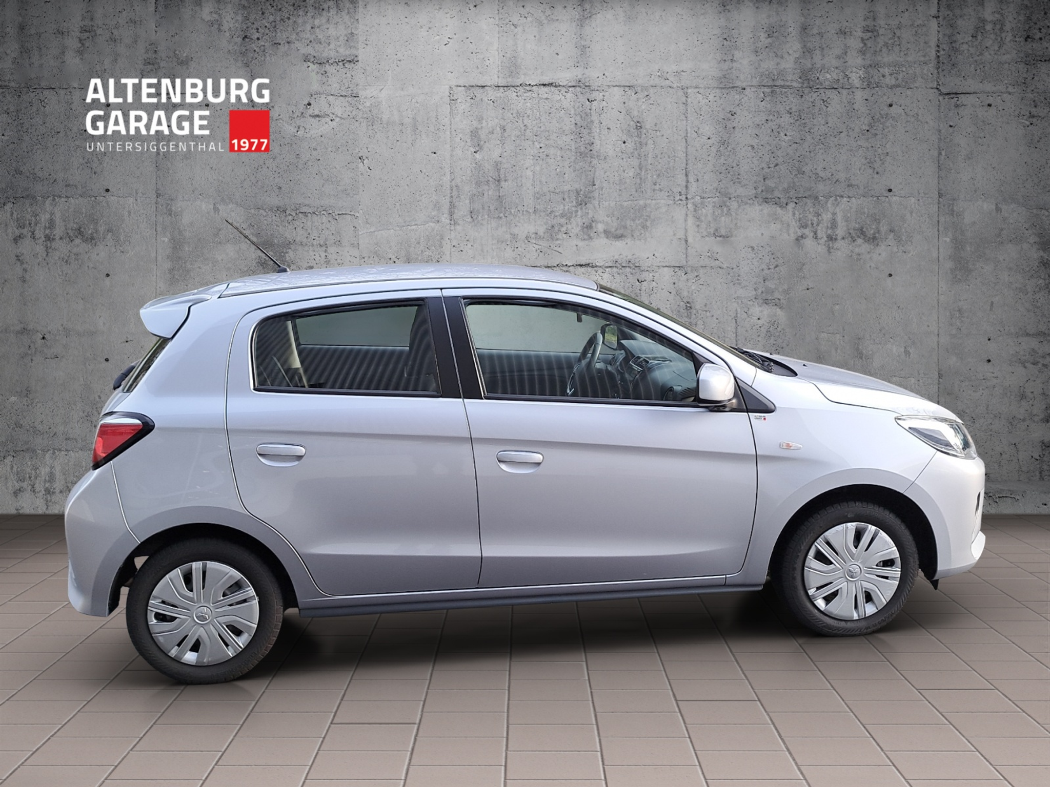 listing desktop thumbnail image 5