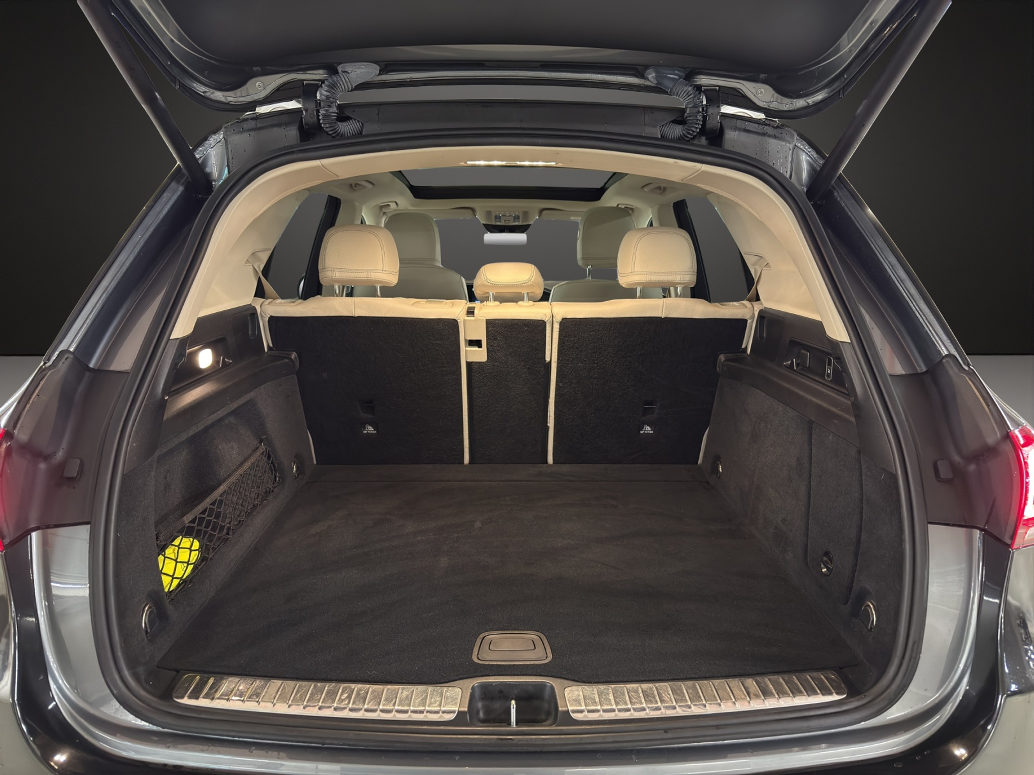 listing desktop thumbnail image 16