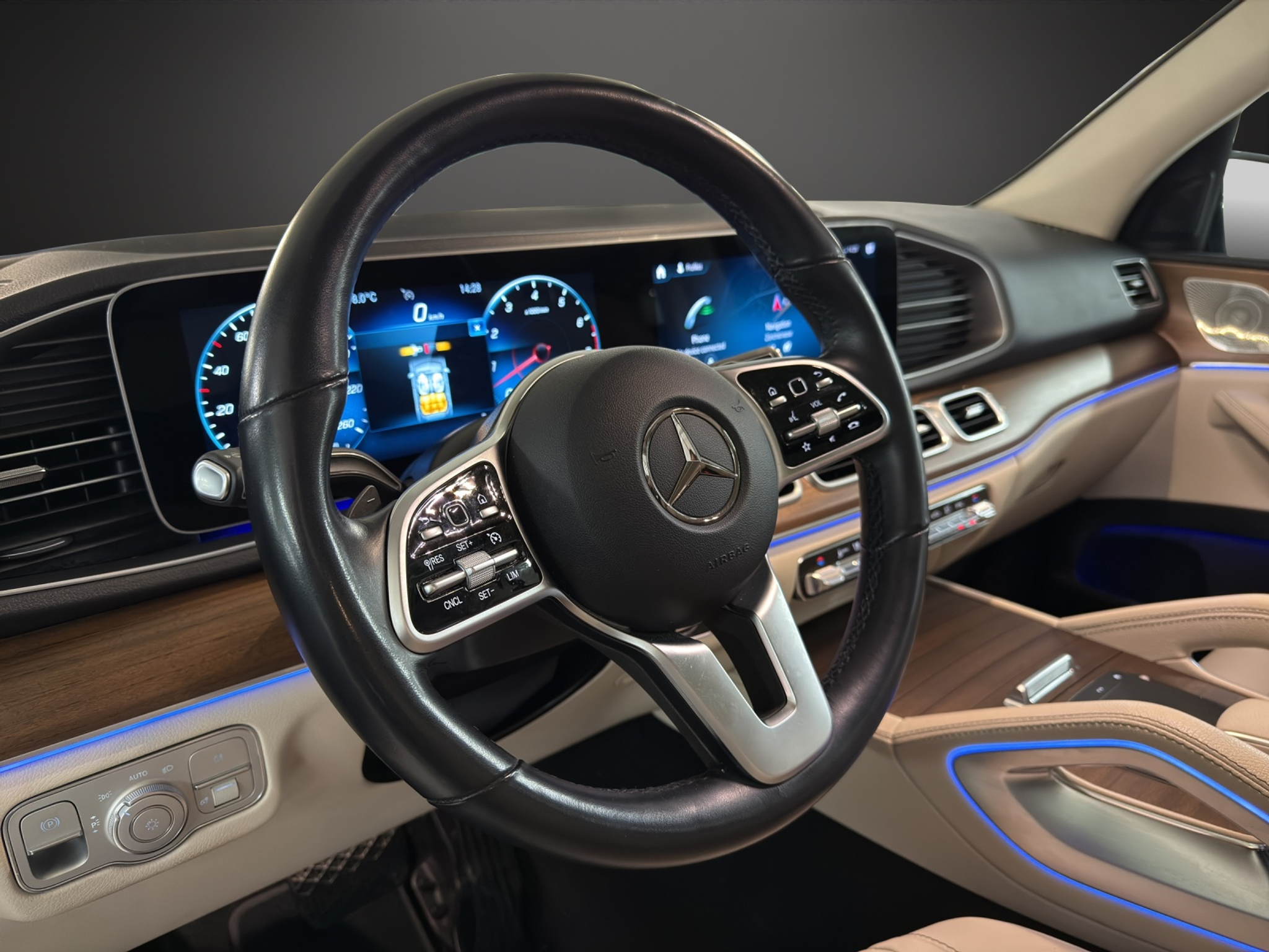 listing desktop thumbnail image 11