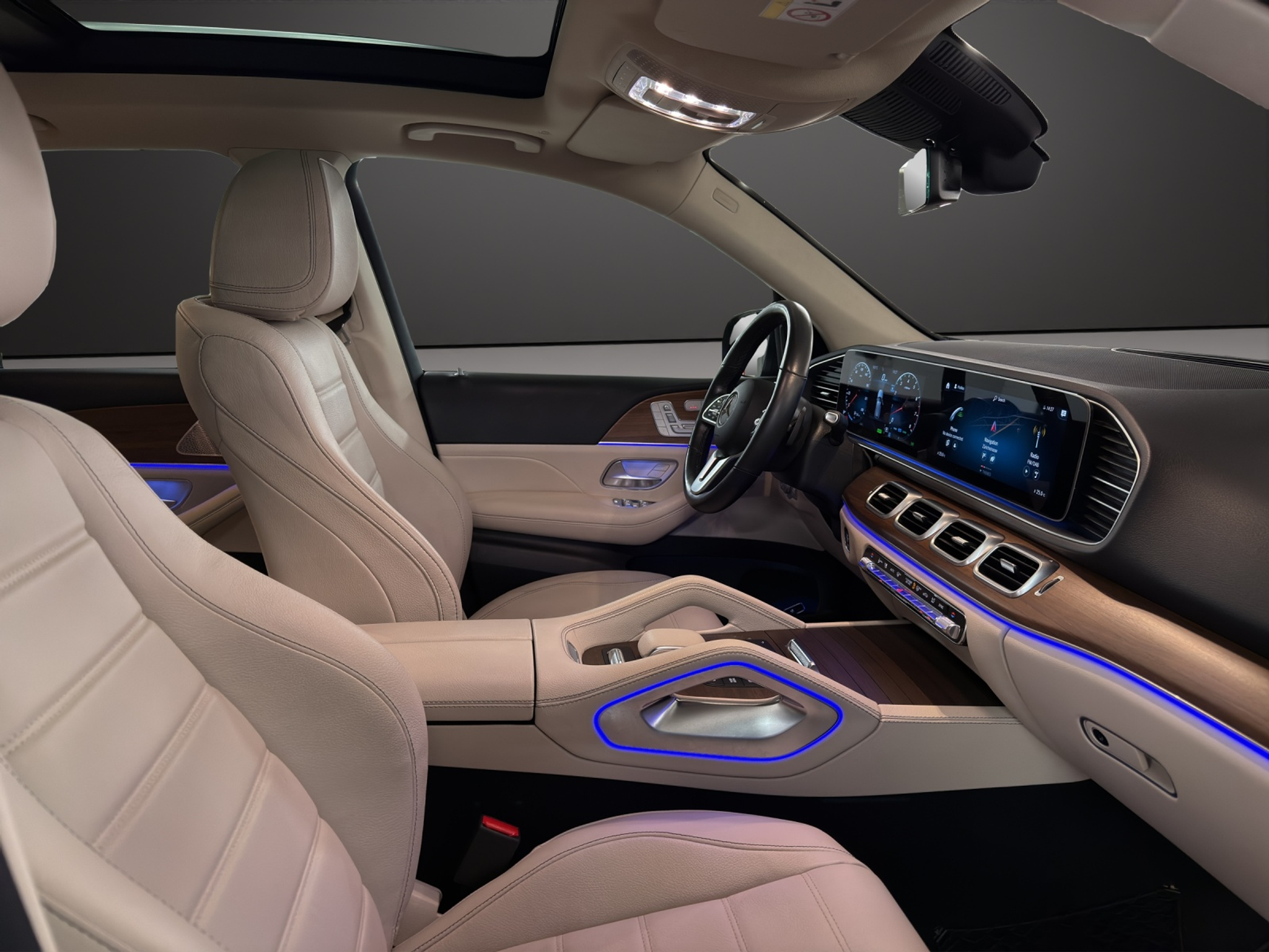 listing desktop thumbnail image 14