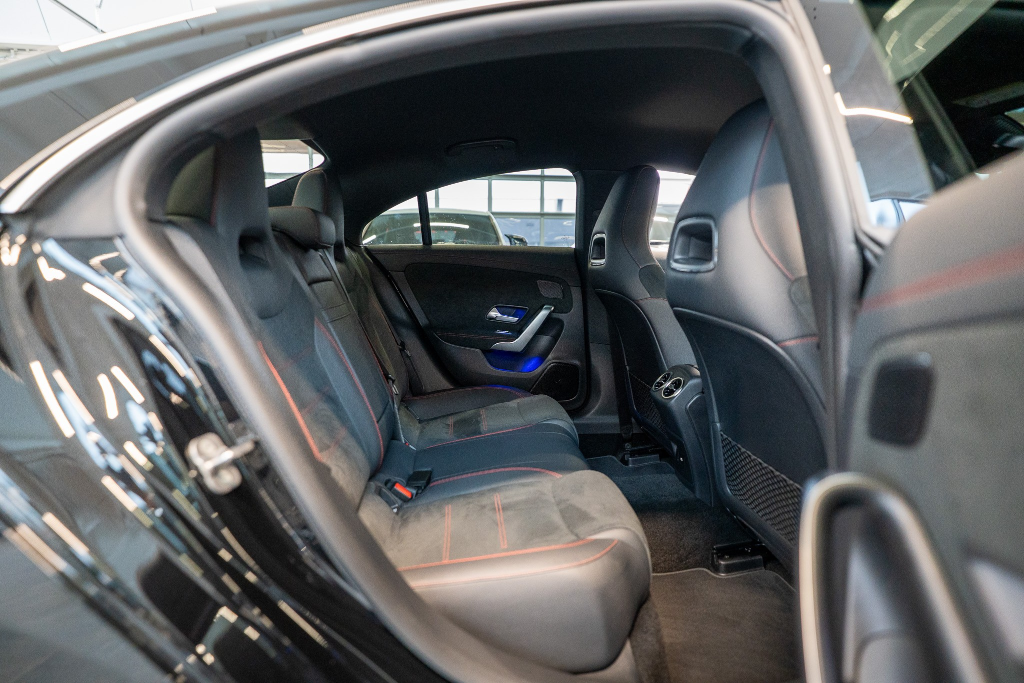 listing desktop thumbnail image 13