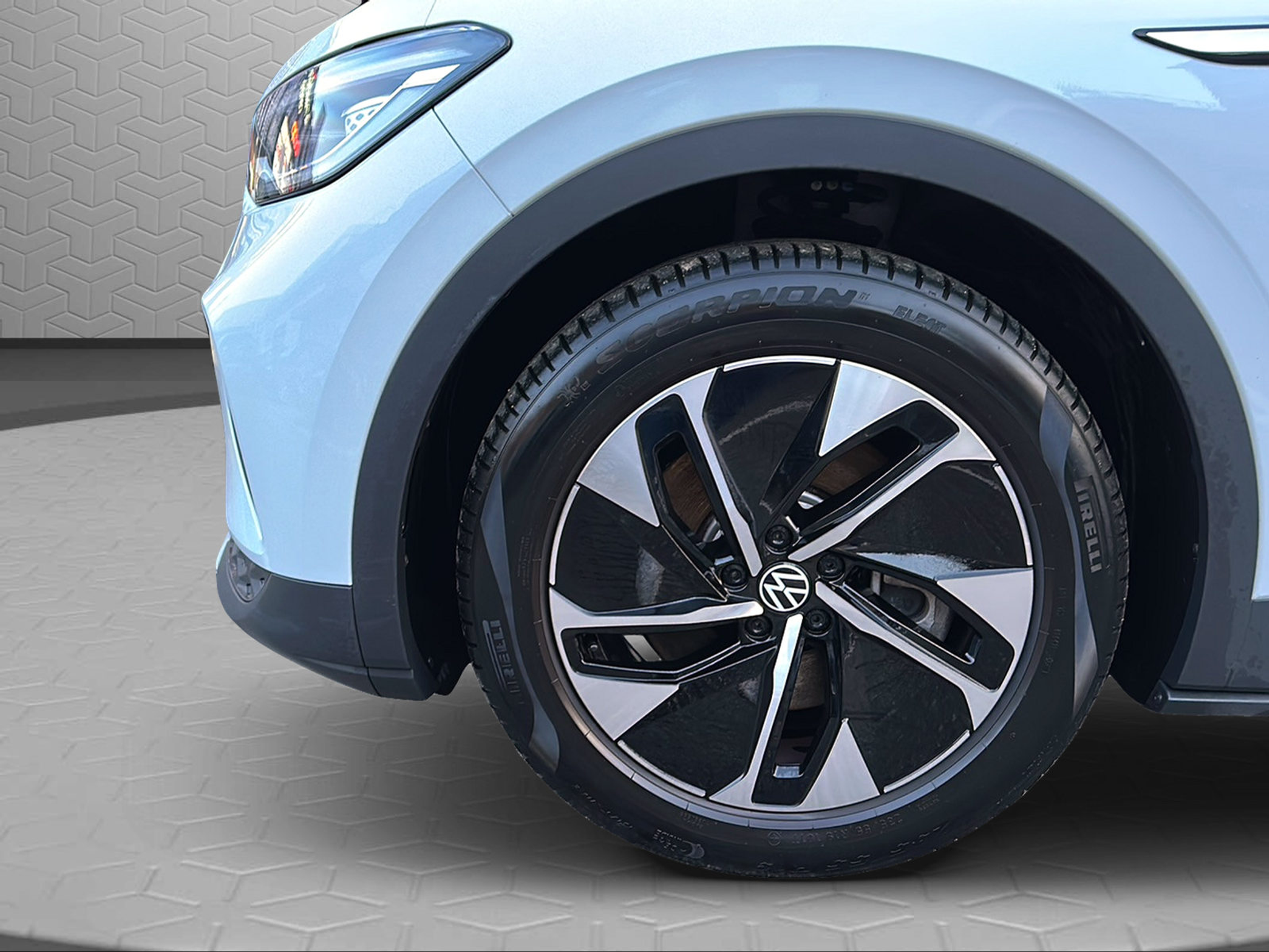 listing desktop thumbnail image 8