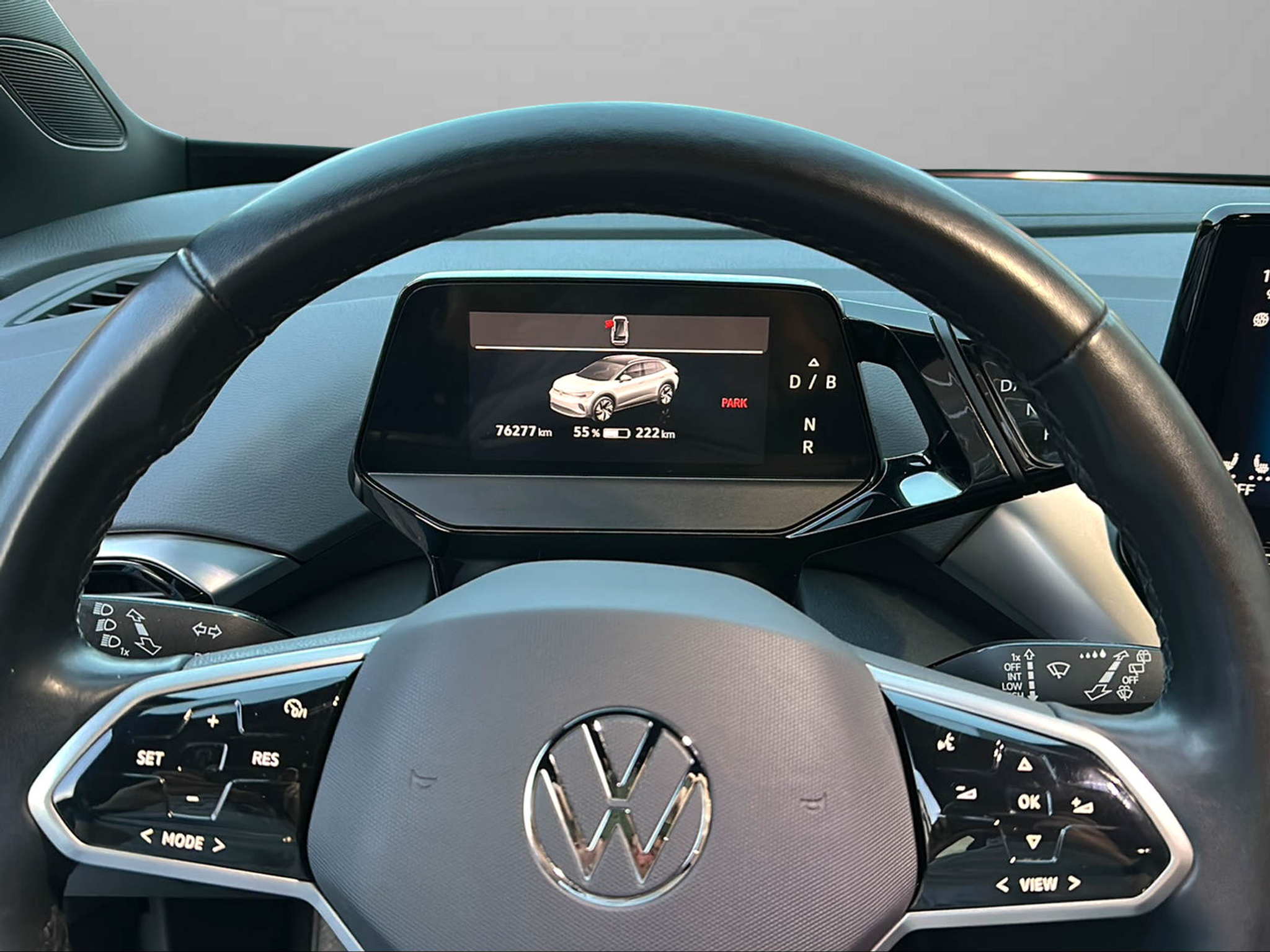 listing desktop thumbnail image 13