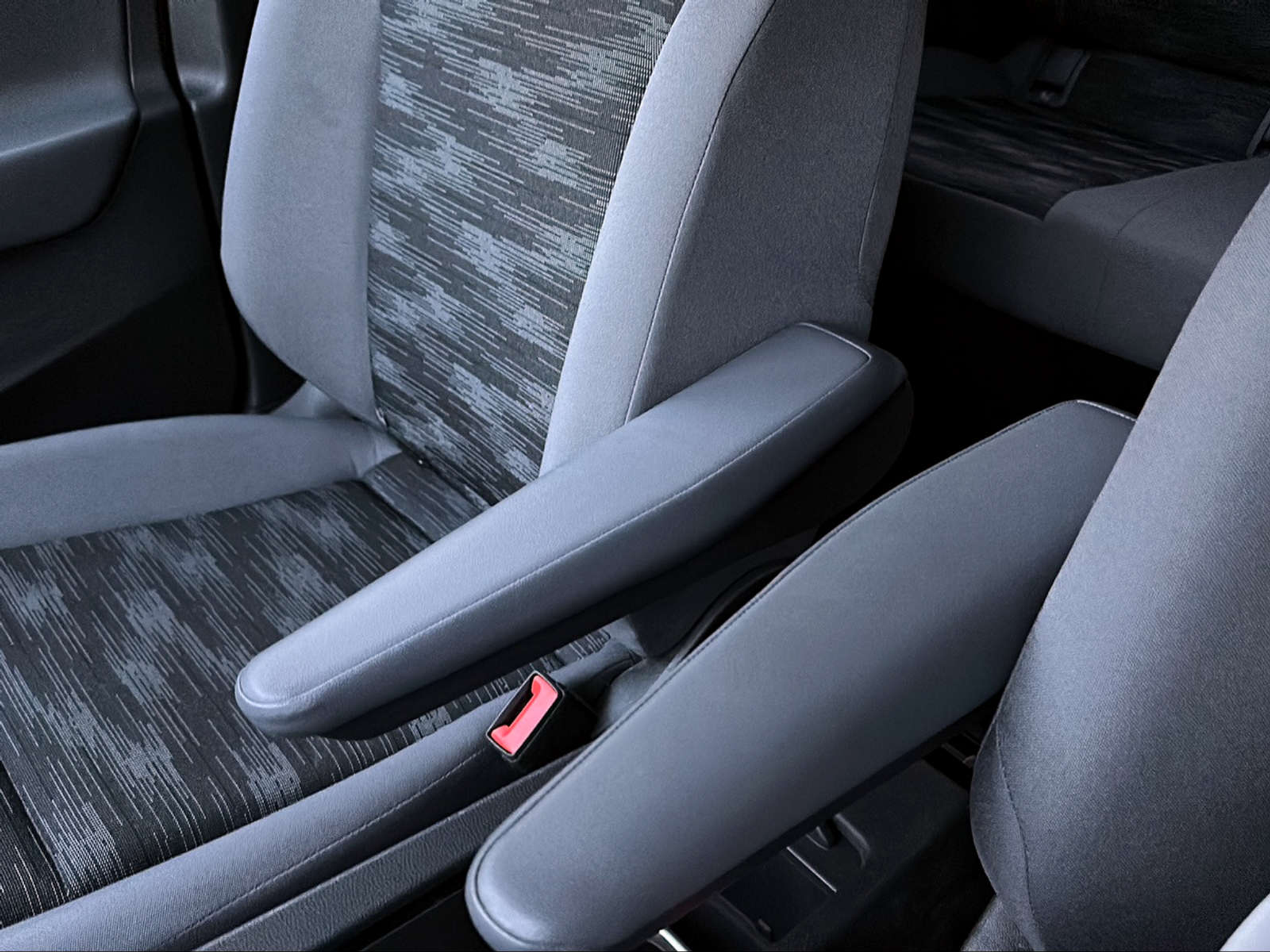 listing desktop thumbnail image 17