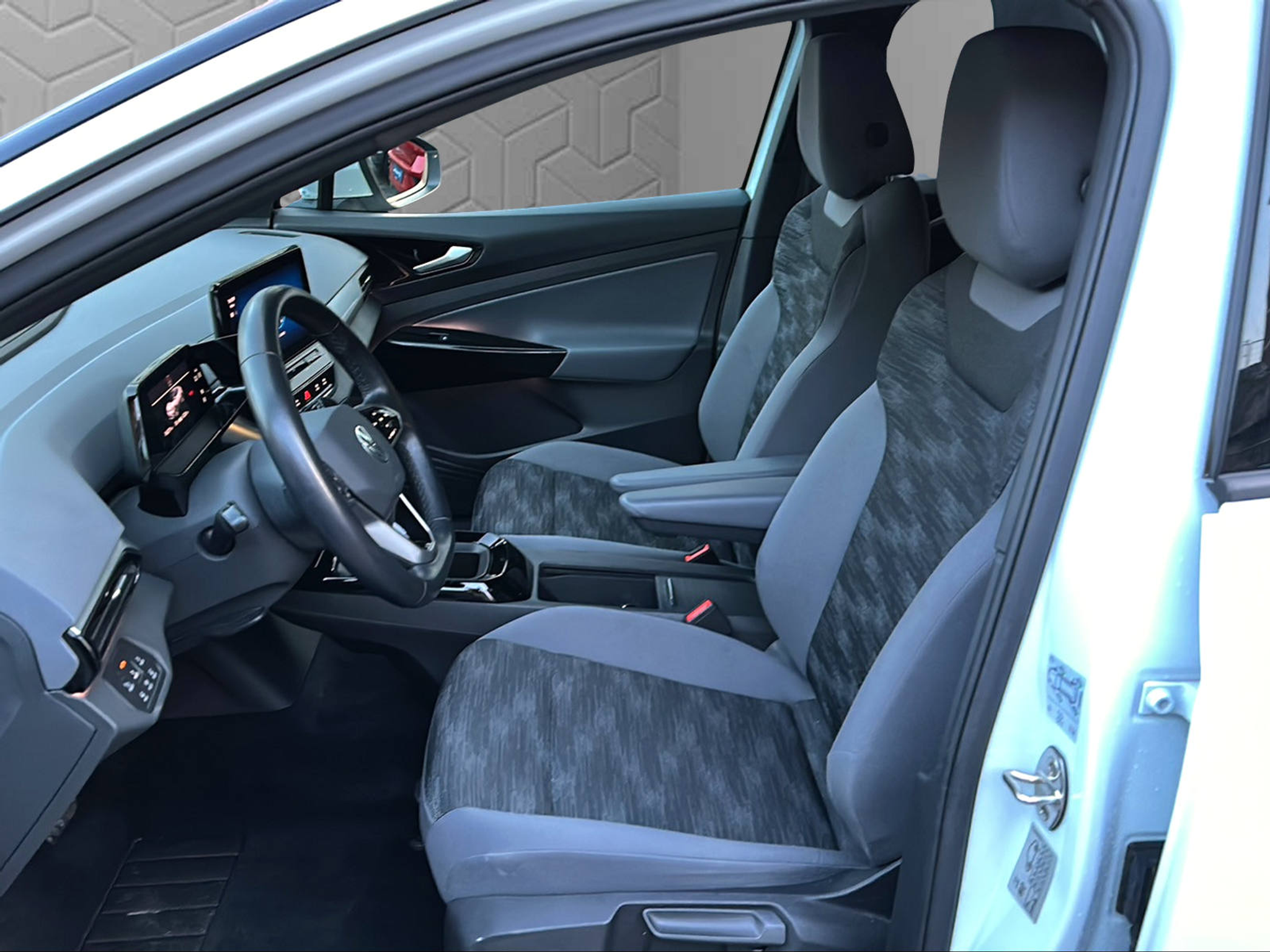 listing desktop thumbnail image 10